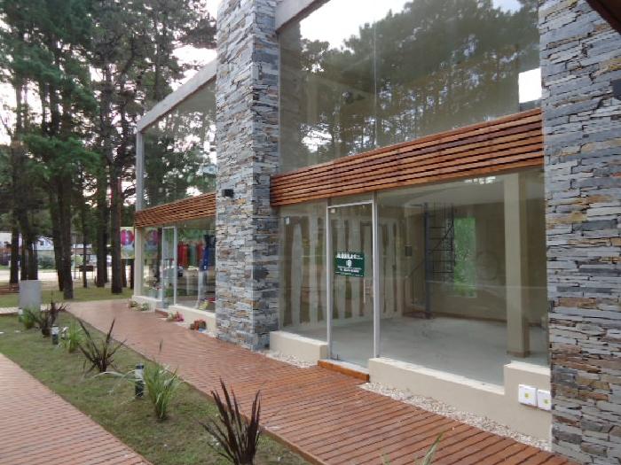 Venta en block de Locales Comercial en Mar de las Pampas, Villa Gesell, Buenos Aires — foto 9