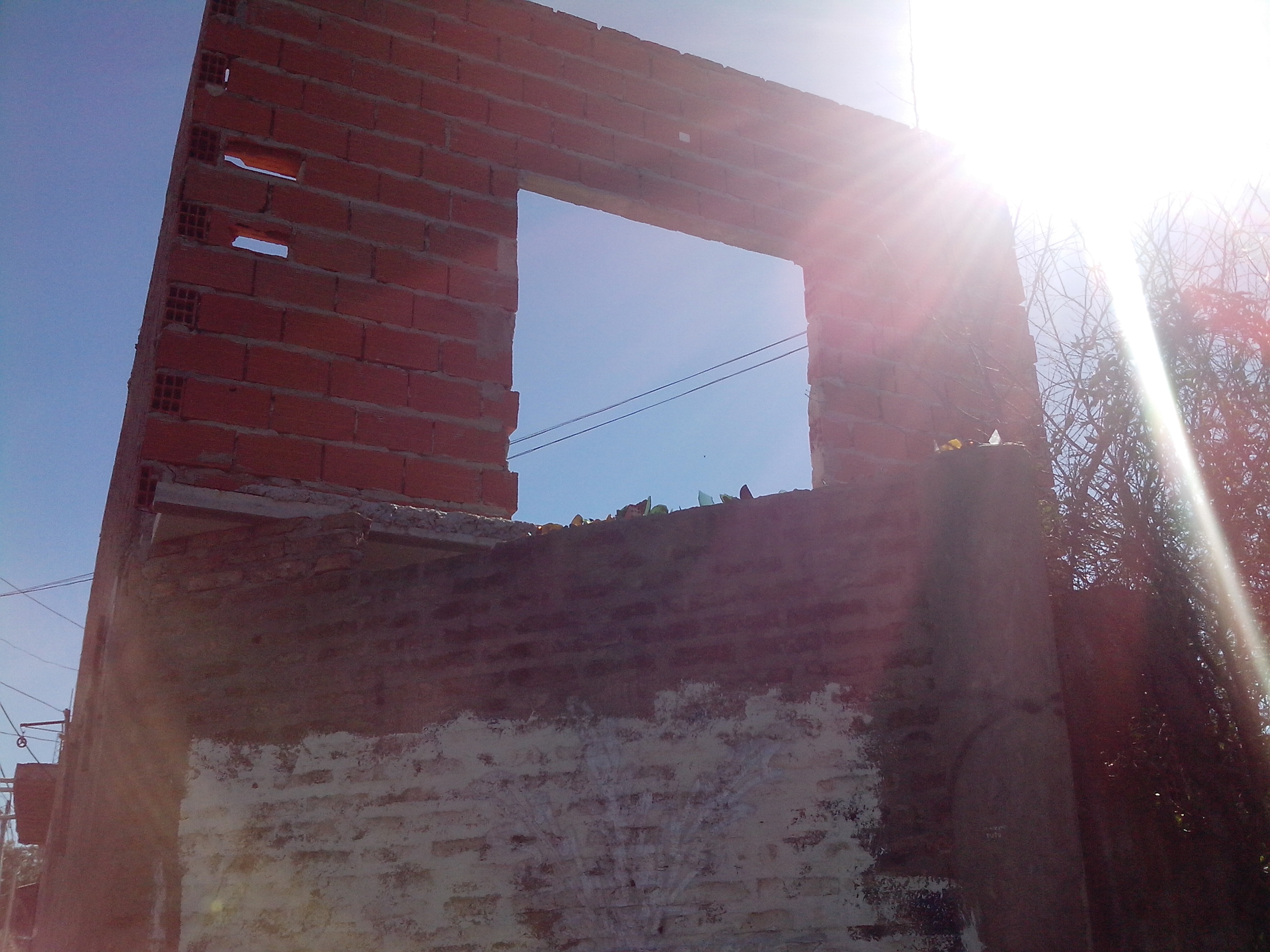 Venta lote con mejoras — foto 4