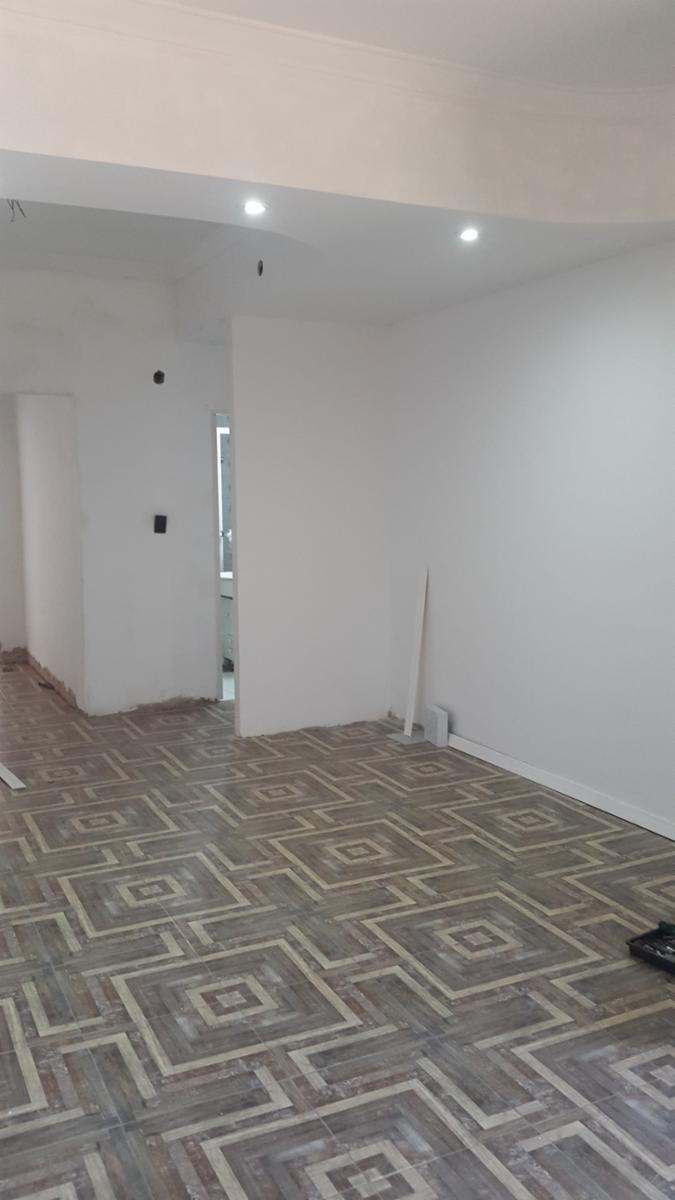 AMPLIA CASA EN BANFIELD — foto 10
