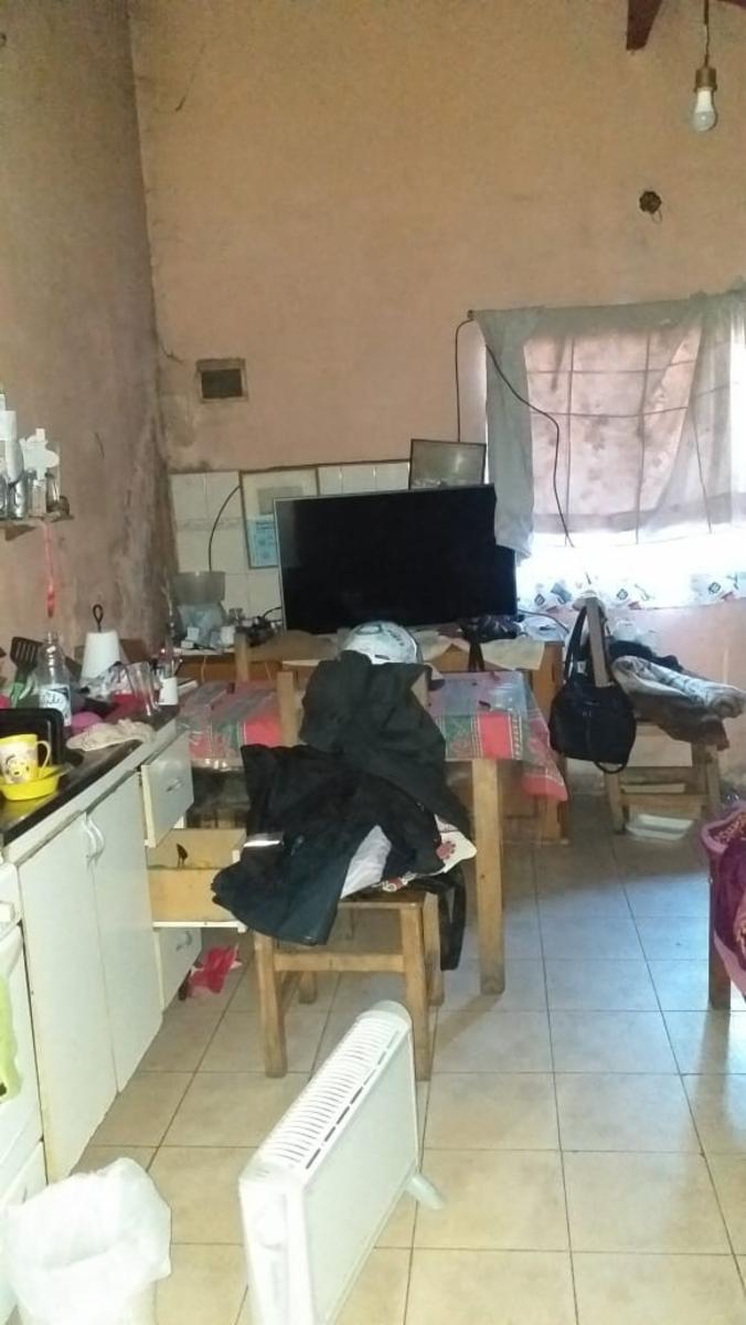 CASA 2 AMB C AMPLIO TERRENO MONTE GRANDE — foto 2