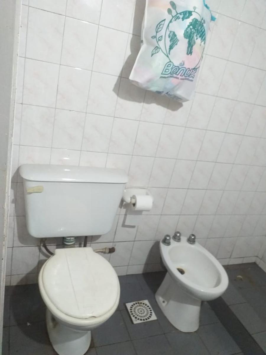 CASA 2 AMB C AMPLIO TERRENO MONTE GRANDE — foto 6