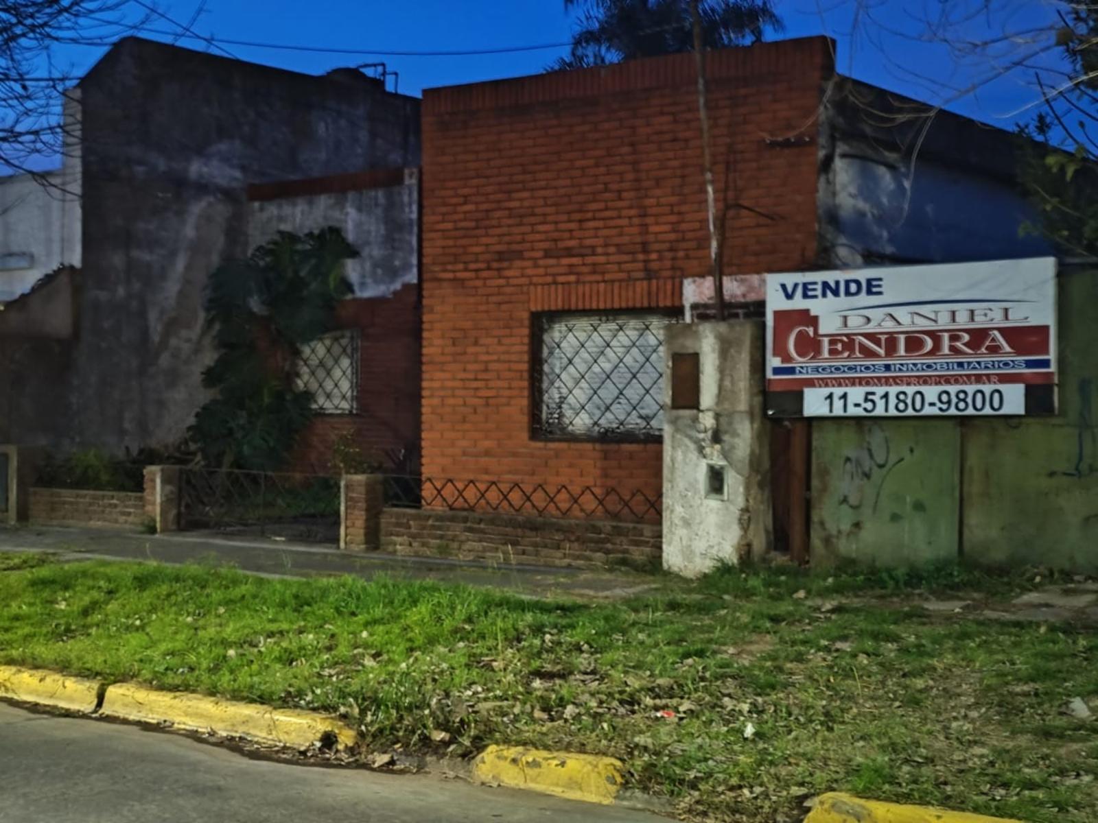 PROPIEDAD A REFACCIONAR EN VENTA/ RESERVADA/
