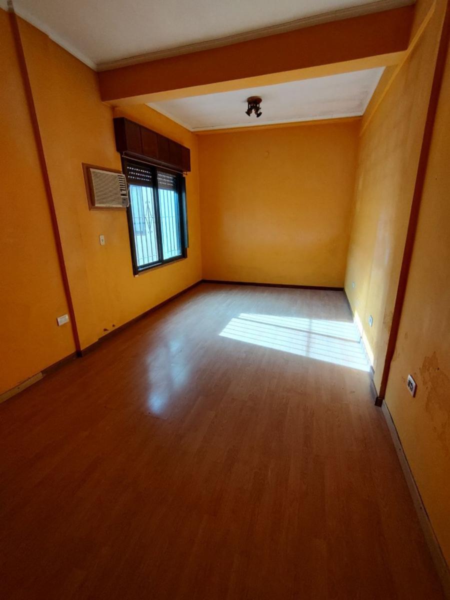 Amplia casa excelente ubicacion — foto 4