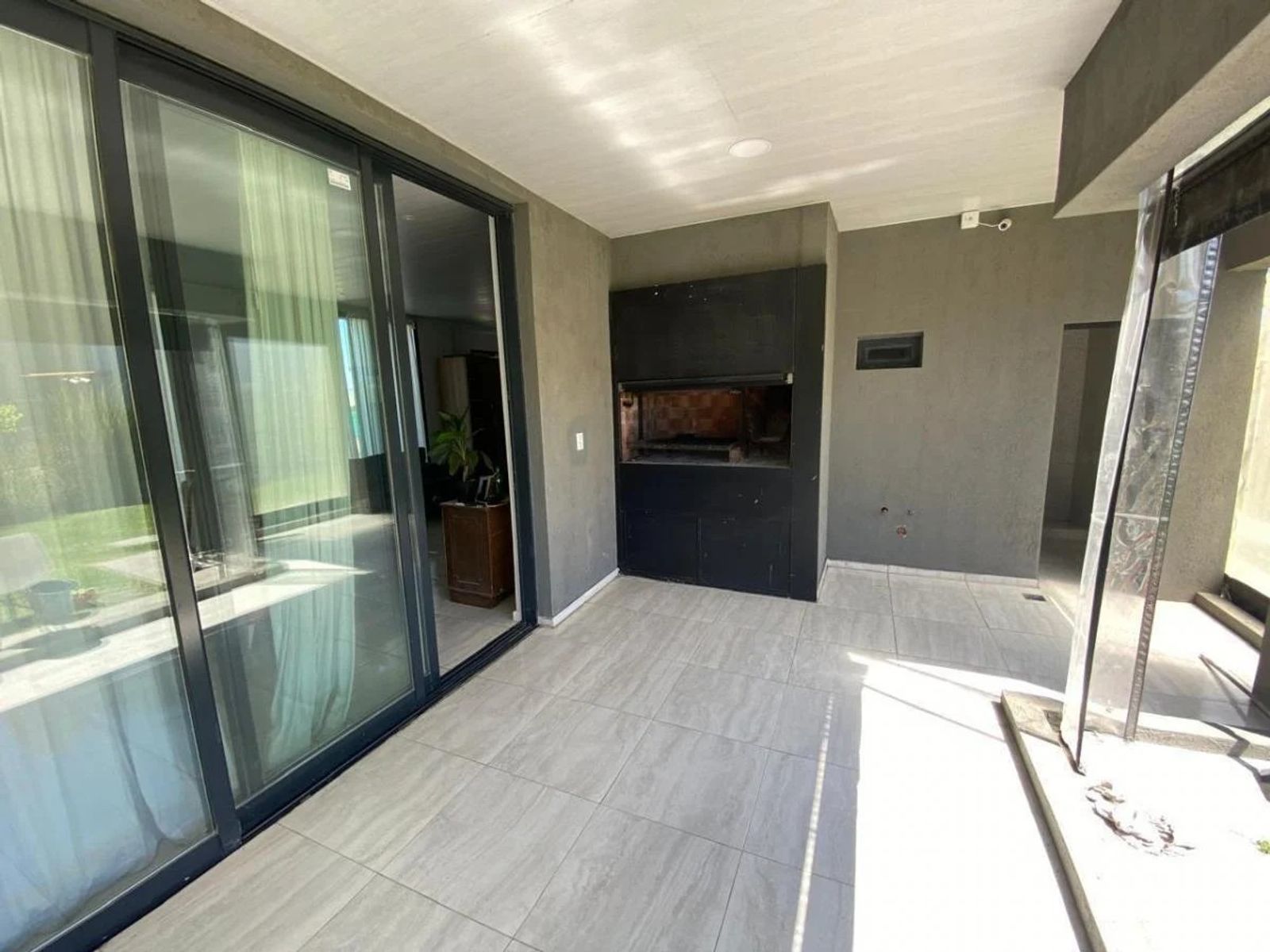 Moderna casa 4 dormitorios con pileta en Horizontes al Sur - Lista para mudarse — foto 12