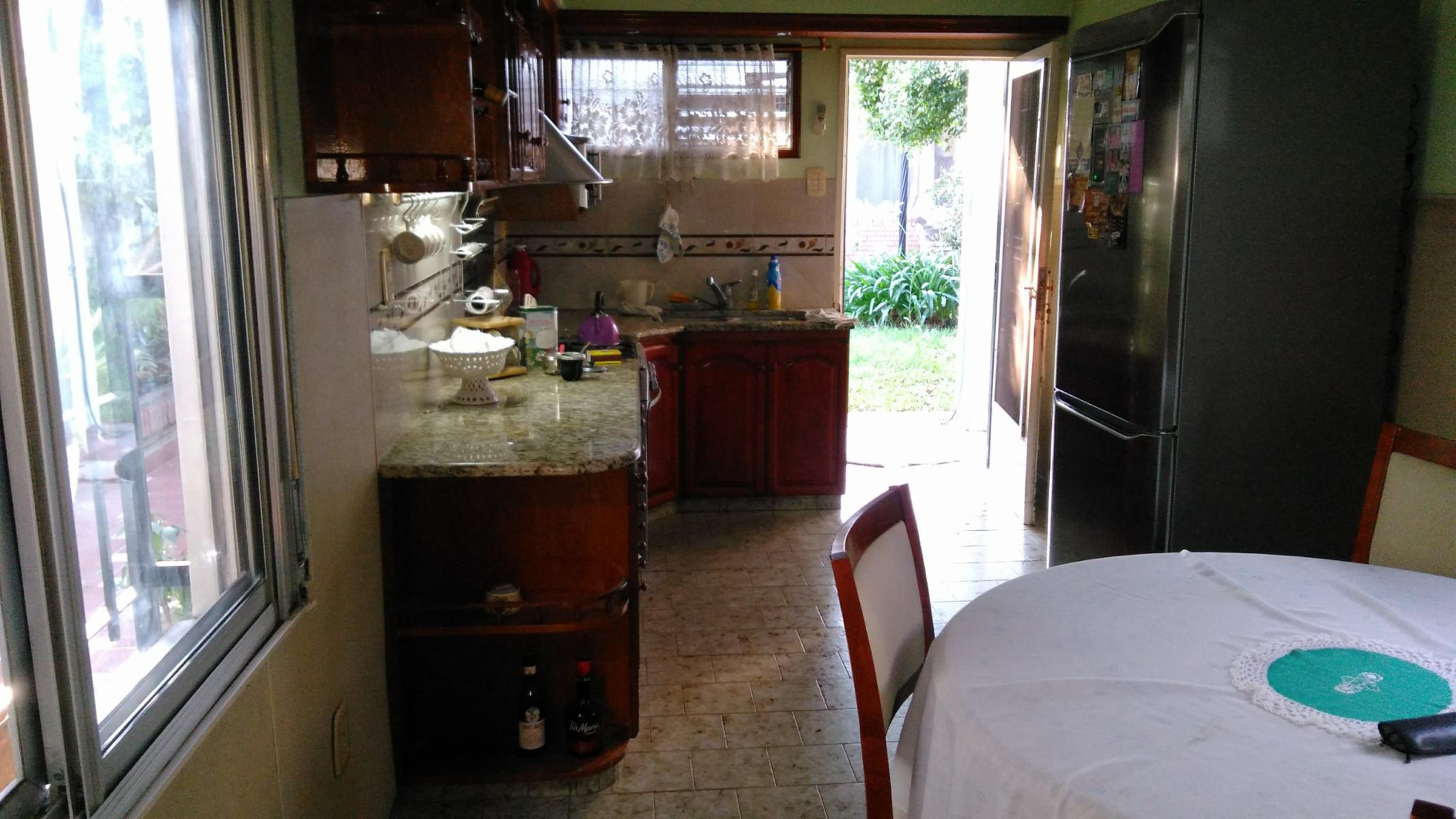 VENTA OPORTUNIDAD Bº Los Hornos LA PLATA, 2 dor, 5 ambientes escucha ofertas efvo. — foto 6
