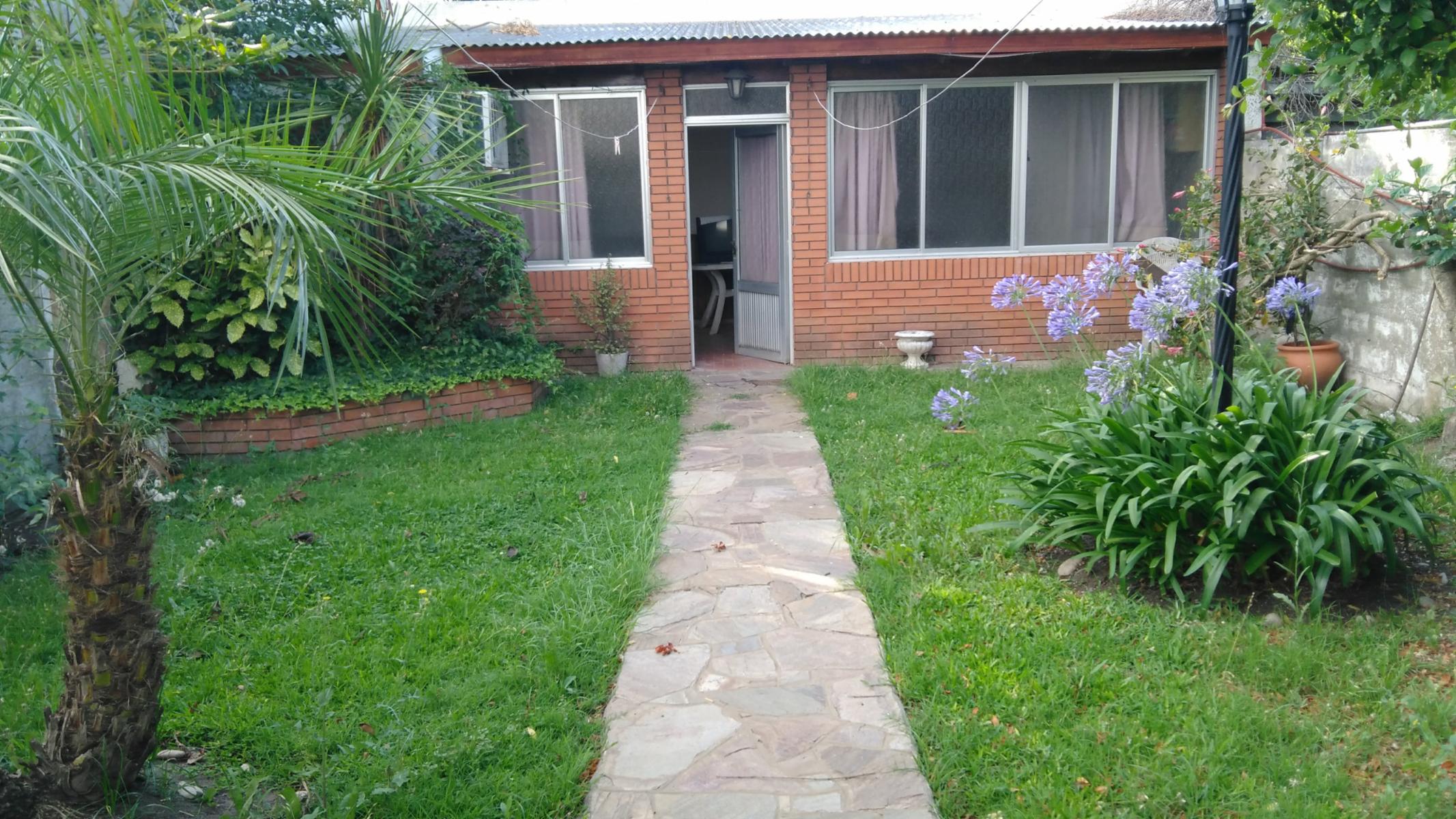 VENTA OPORTUNIDAD Bº Los Hornos LA PLATA, 2 dor, 5 ambientes escucha ofertas efvo. — foto 11