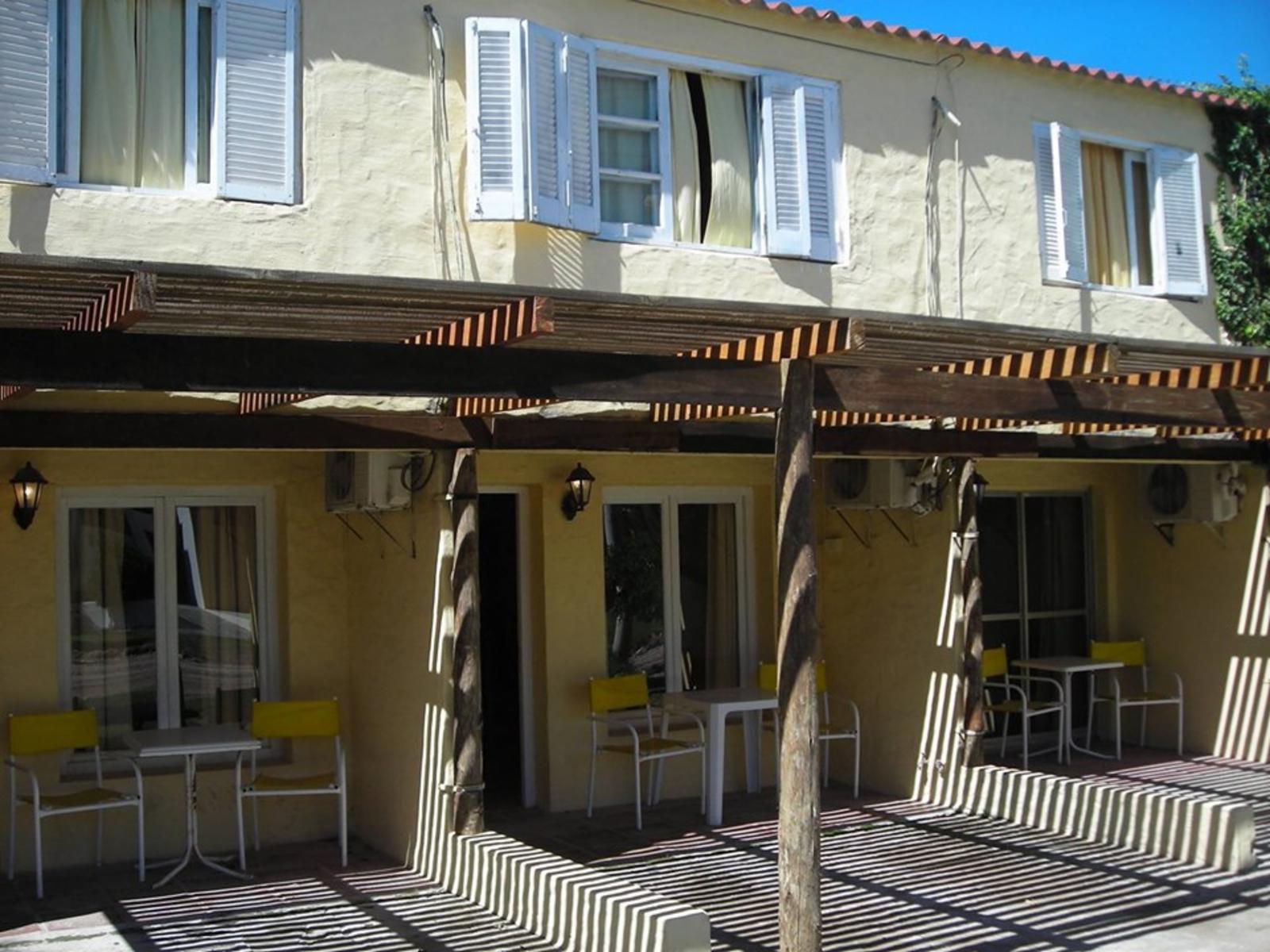 COMPLEJO DE 3 DEPARTAMENTOS EN DUPLEX A METROS DEL MAR - 1