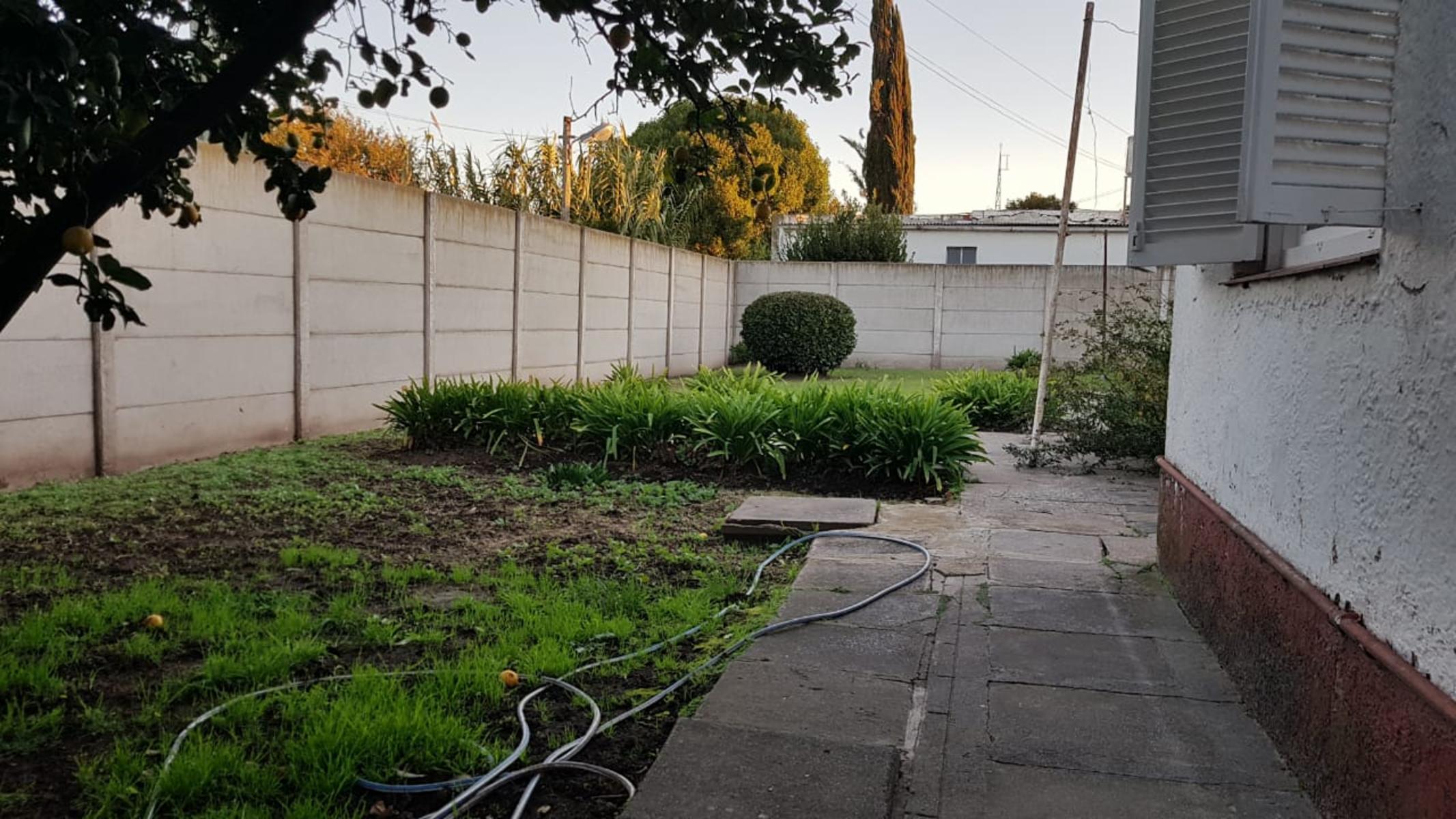 SE VENDE CASA en BARRIO OBRERO con LOTE UNICO 15X30 — foto 11