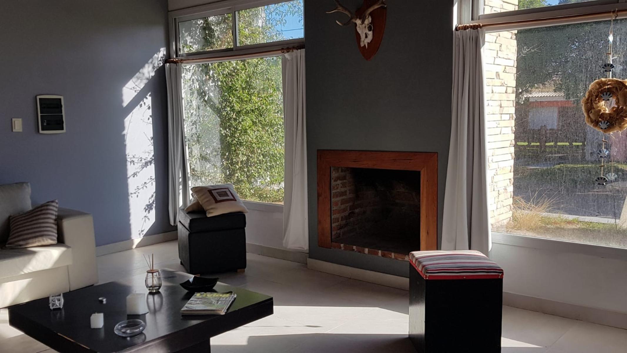 SE VENDE CASA IMPECABLE EN CLAROMECO — foto 6