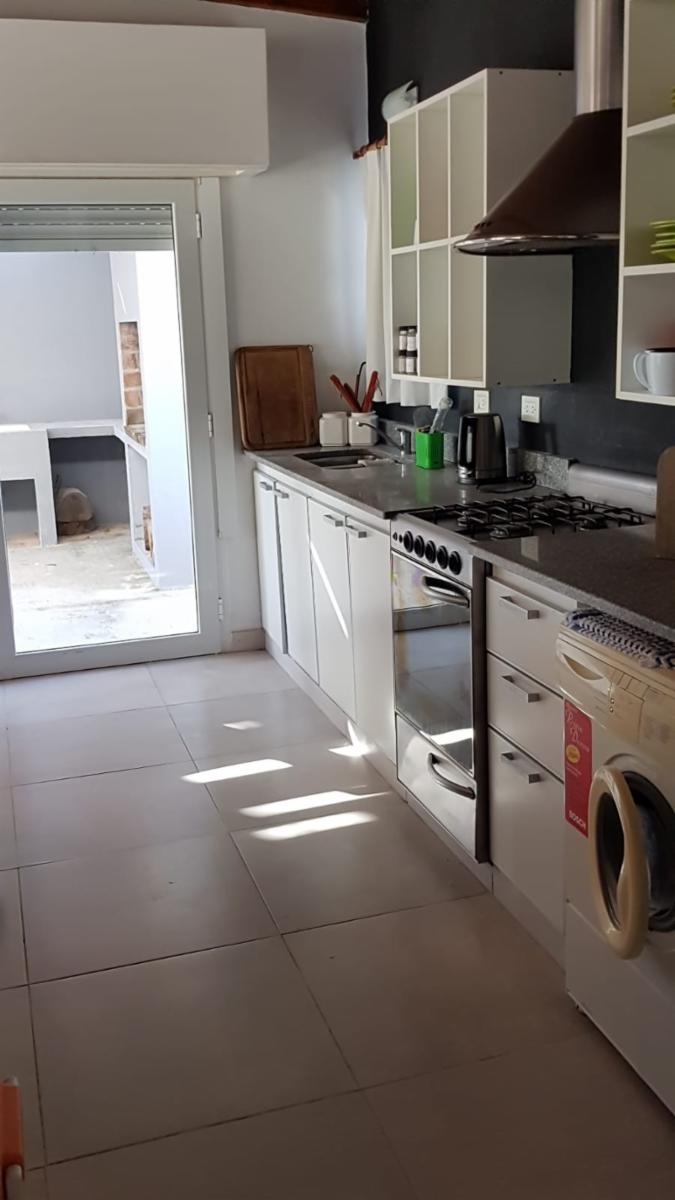 SE VENDE CASA IMPECABLE EN CLAROMECO — foto 10