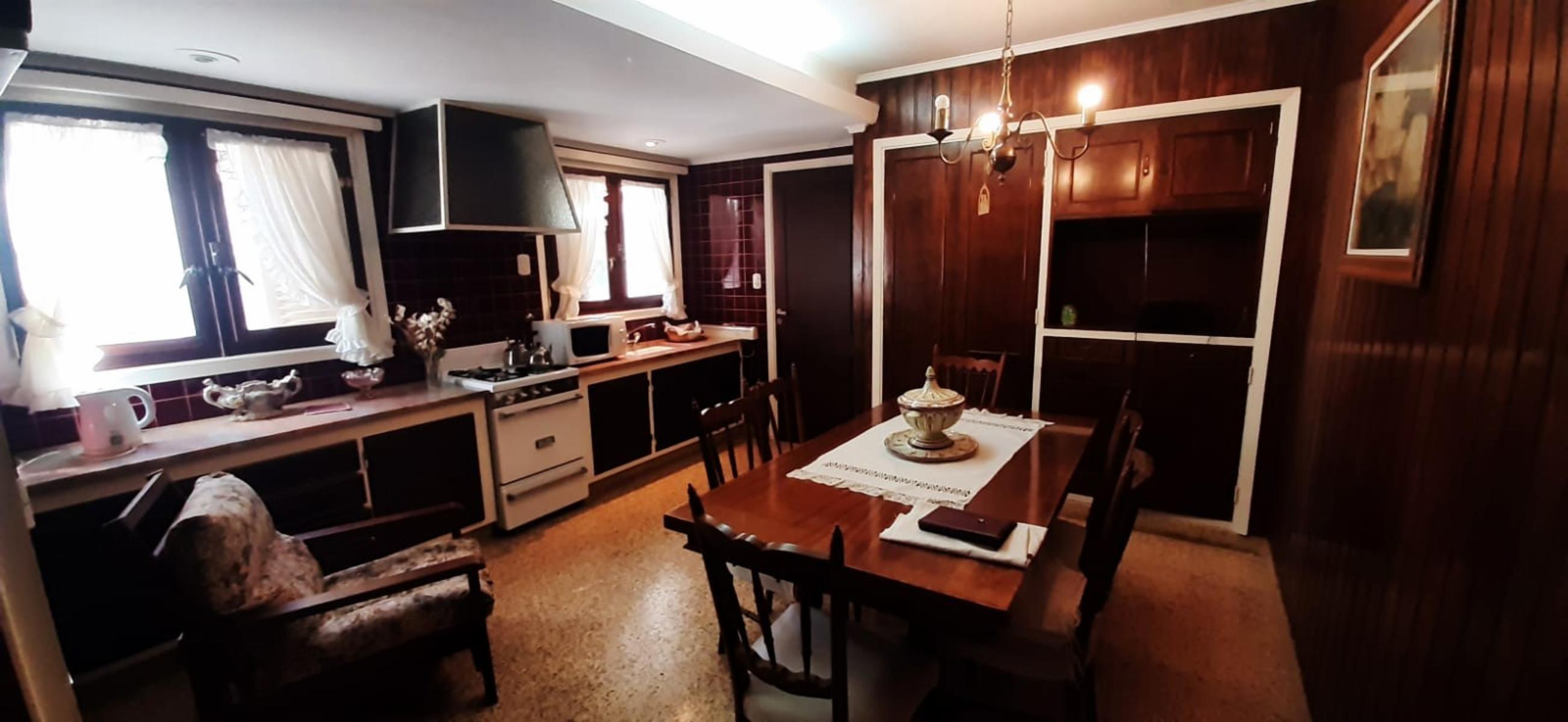 SE VENDE IMPORTANTE CASA 3 DORMITORIOS — foto 6