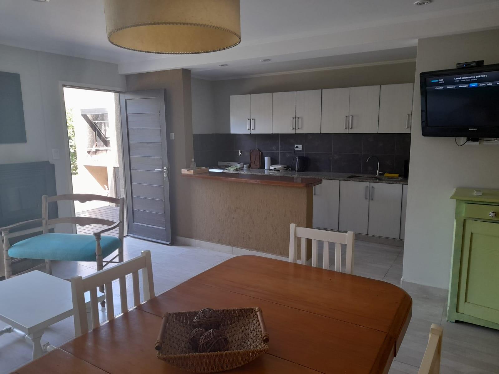 SE VENDE DUPLEX en CLAROMECO EXCELENTE ESTADO — foto 4