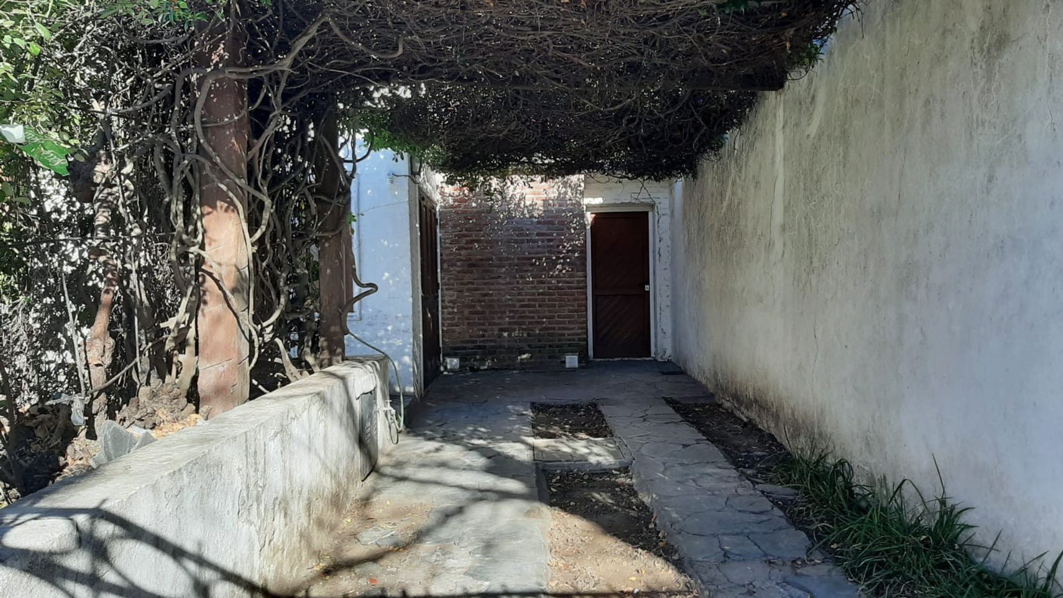 SE VENDE IMPONENTE CASA en MAGALLANES 500 — foto 4
