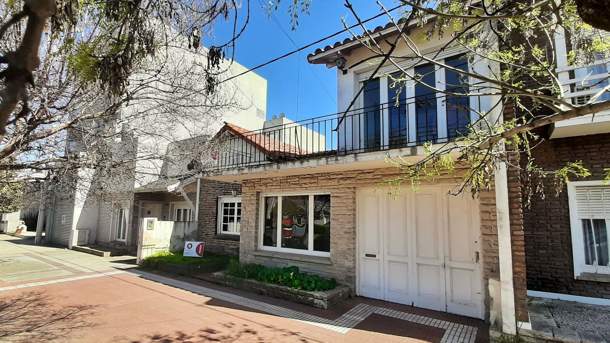 SE VENDE AV BELGRANO al 300 RETASADA u$s 105.000 — foto 2