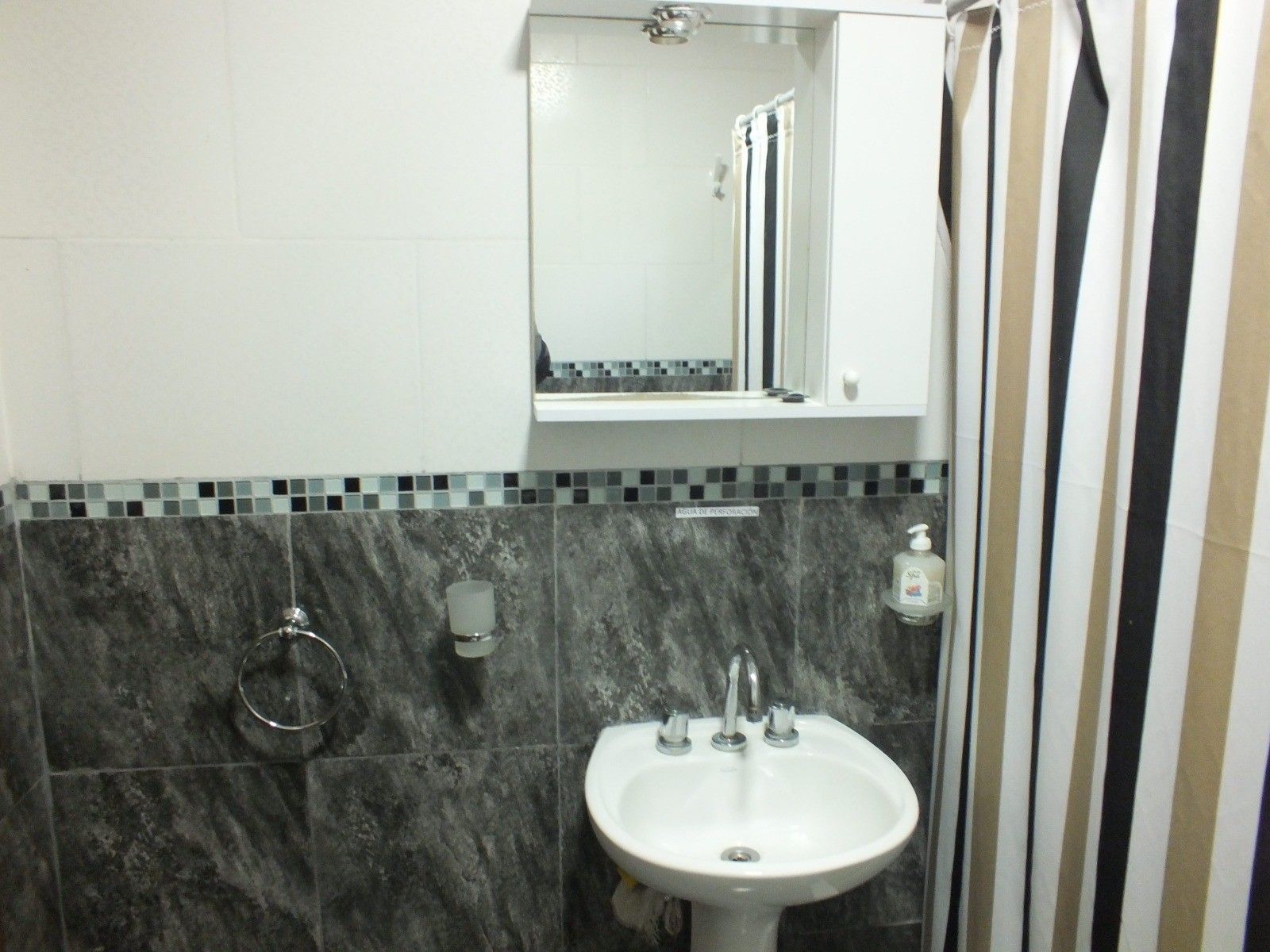 SE VENDE CASA en RETA sobre LOTE de 2000m2 — foto 12