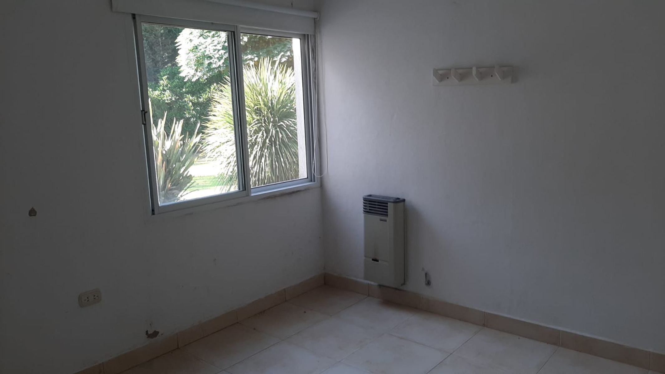 SE VENDE CASA QUINTA LOMA DE CAMPANO - 6