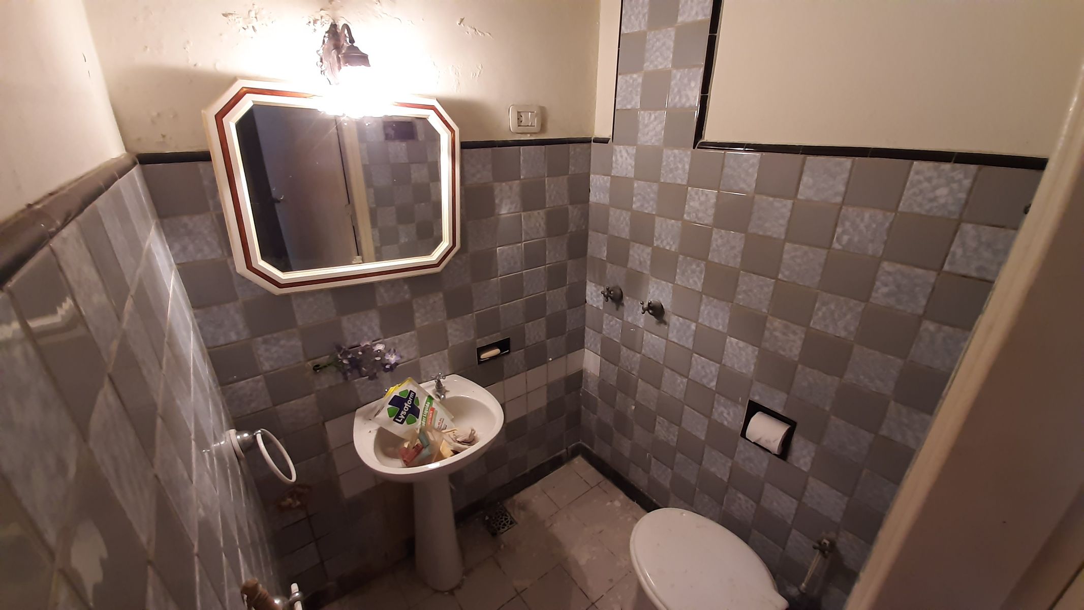 SE VENDE CASA sobre VELEZ SARSFIELD casi BELGRANO — foto 9