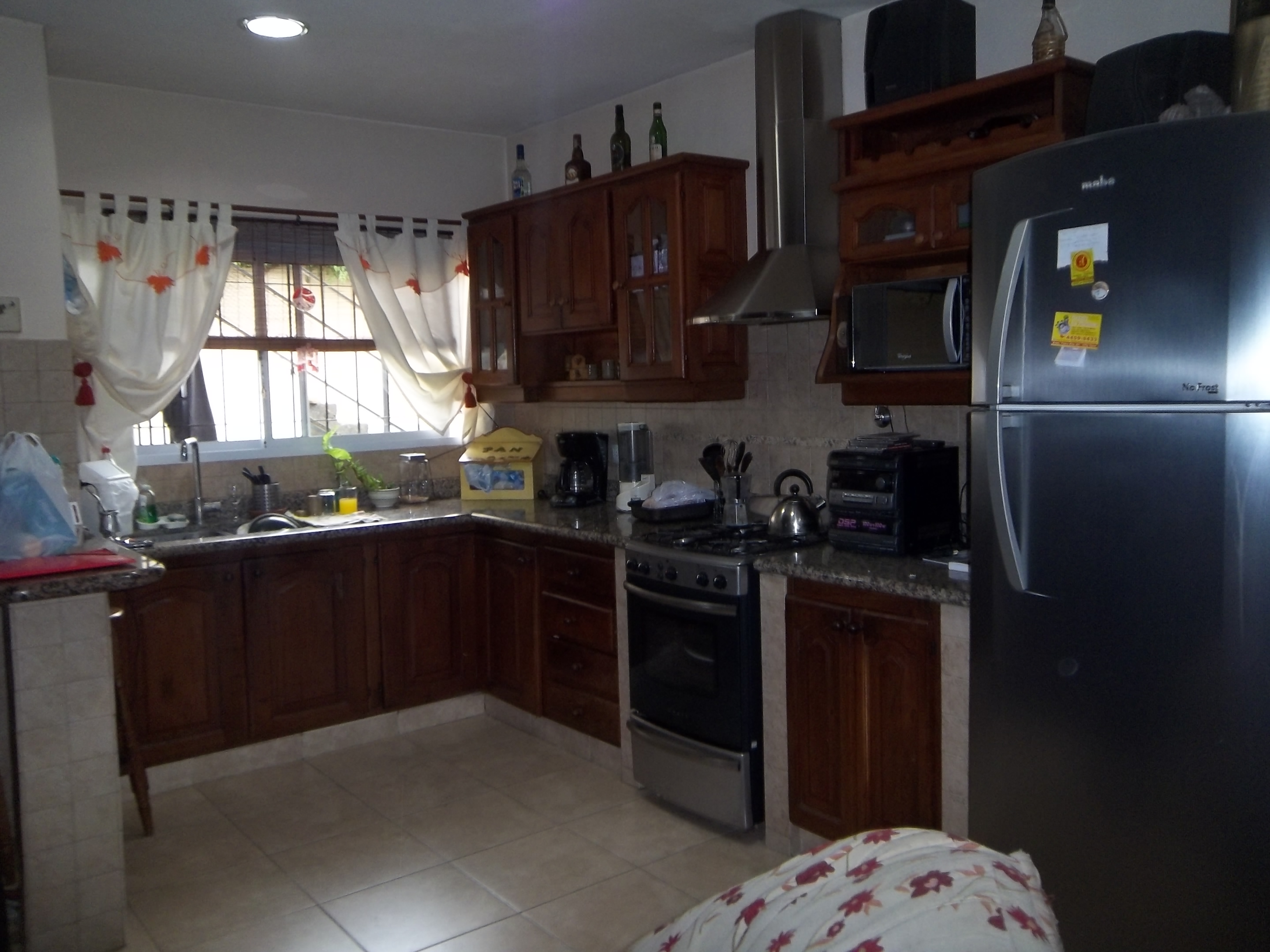 Hurlingham. Impecable casa 5 amb. Acepta casa menor valor en la zona. — foto 10