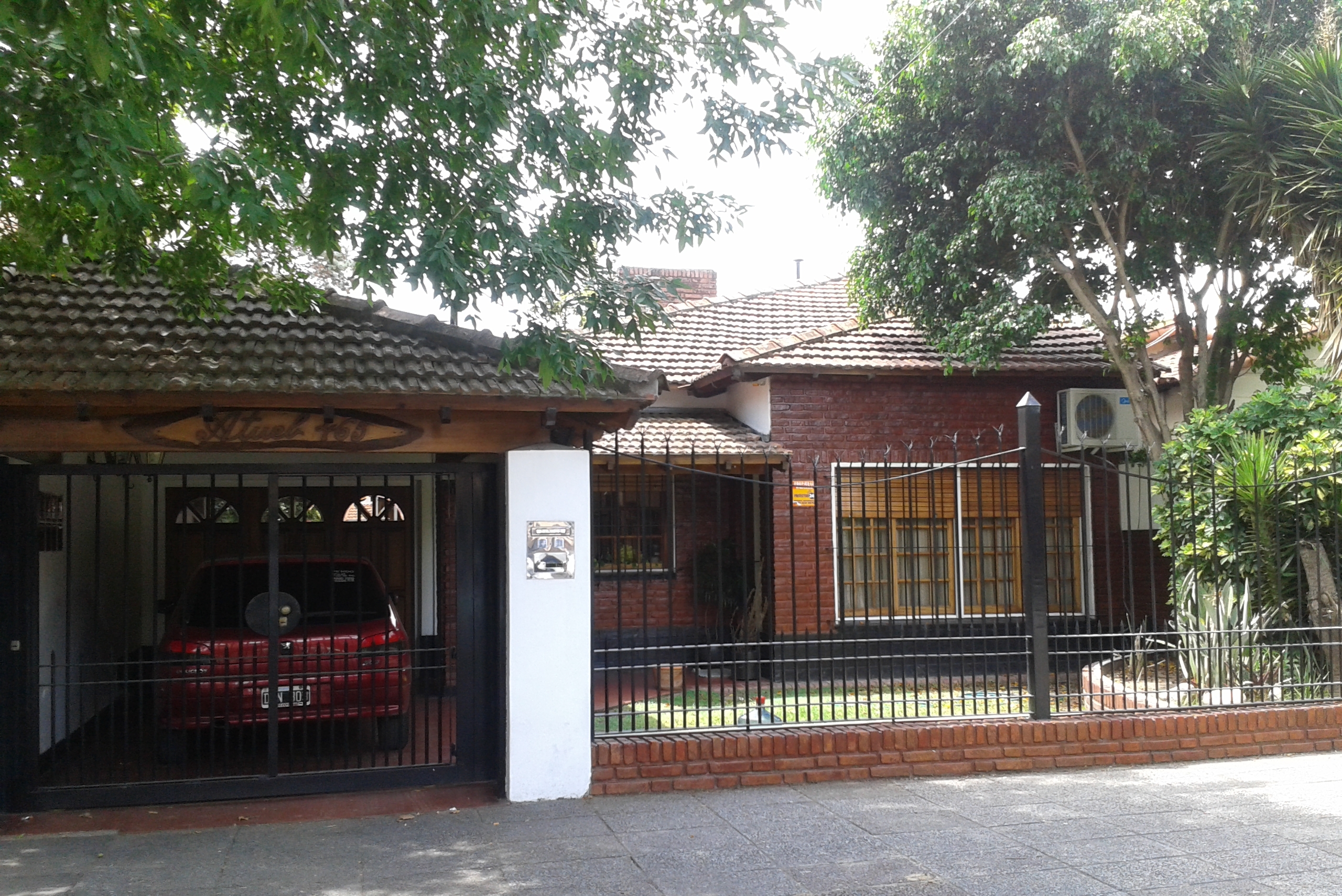Hurlingham: Hermosa propiedad en Parque Quirno. Apto crédito