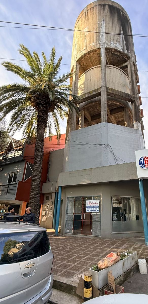 ALQUILER LOCAL COMERCIAL , EN PLENO CORAZON DE CUIDAD JARDIN. IDEAL VARIOS DESTINOS — foto 9