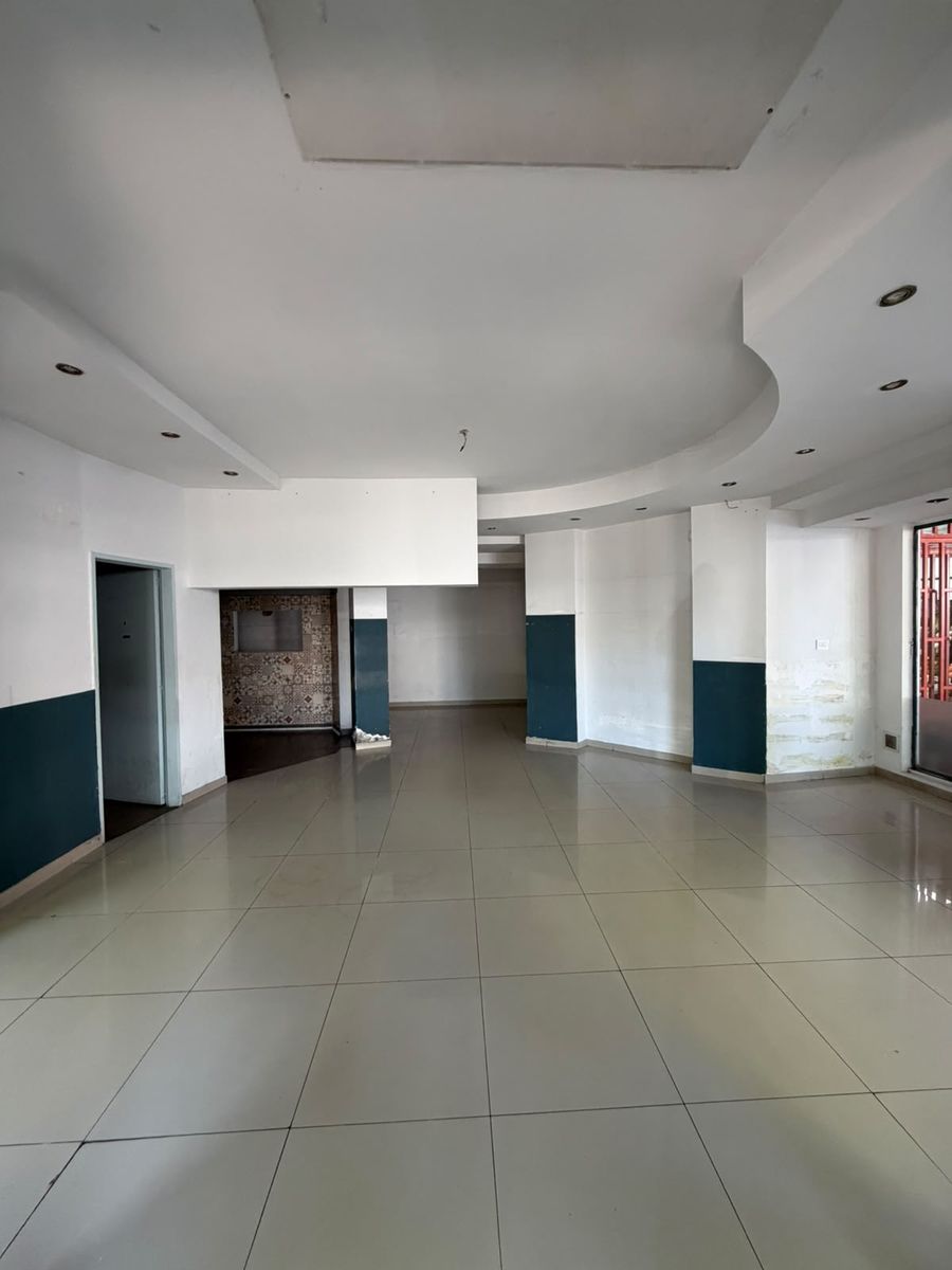 ALQUILER LOCAL COMERCIAL , EN PLENO CORAZON DE CUIDAD JARDIN. IDEAL VARIOS DESTINOS - 10