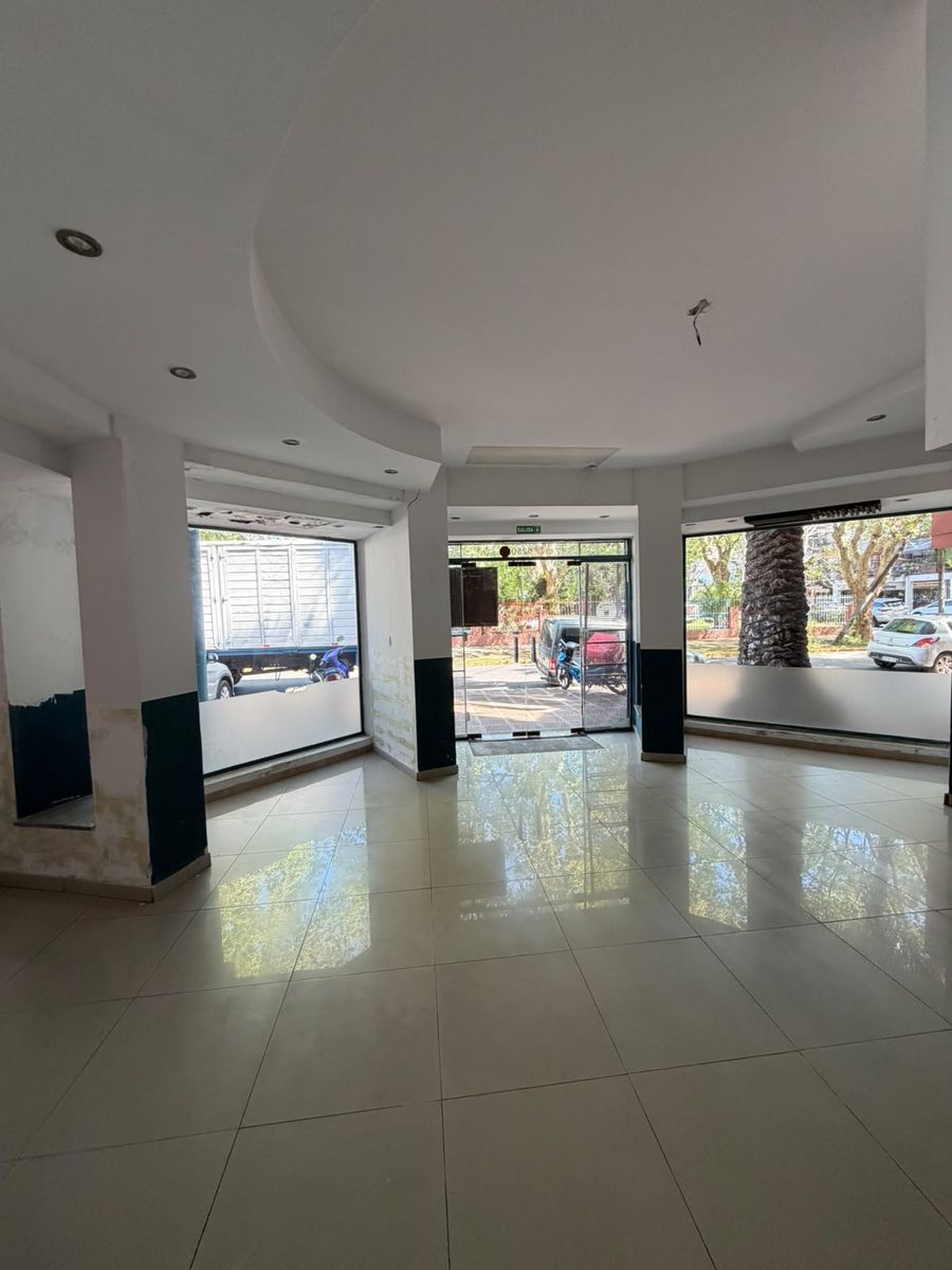 ALQUILER LOCAL COMERCIAL , EN PLENO CORAZON DE CUIDAD JARDIN. IDEAL VARIOS DESTINOS - 15