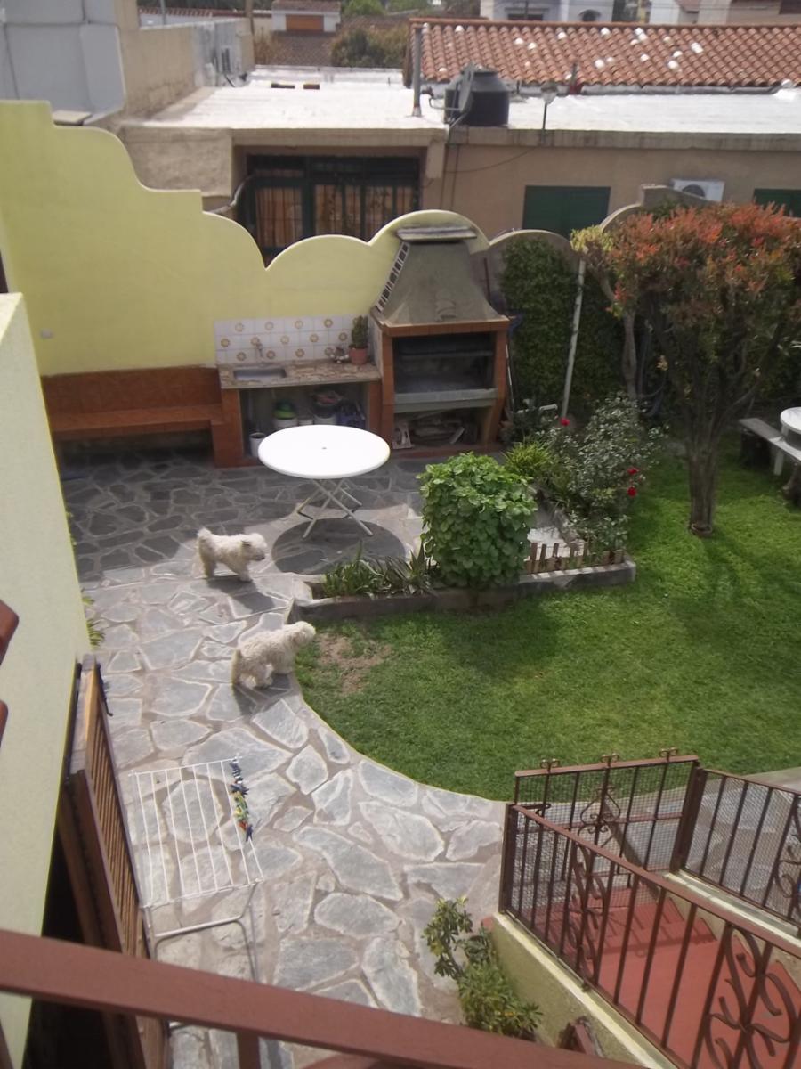 Villa Tesei: Amplia casa con parque y pileta. Escucha oferta — foto 3