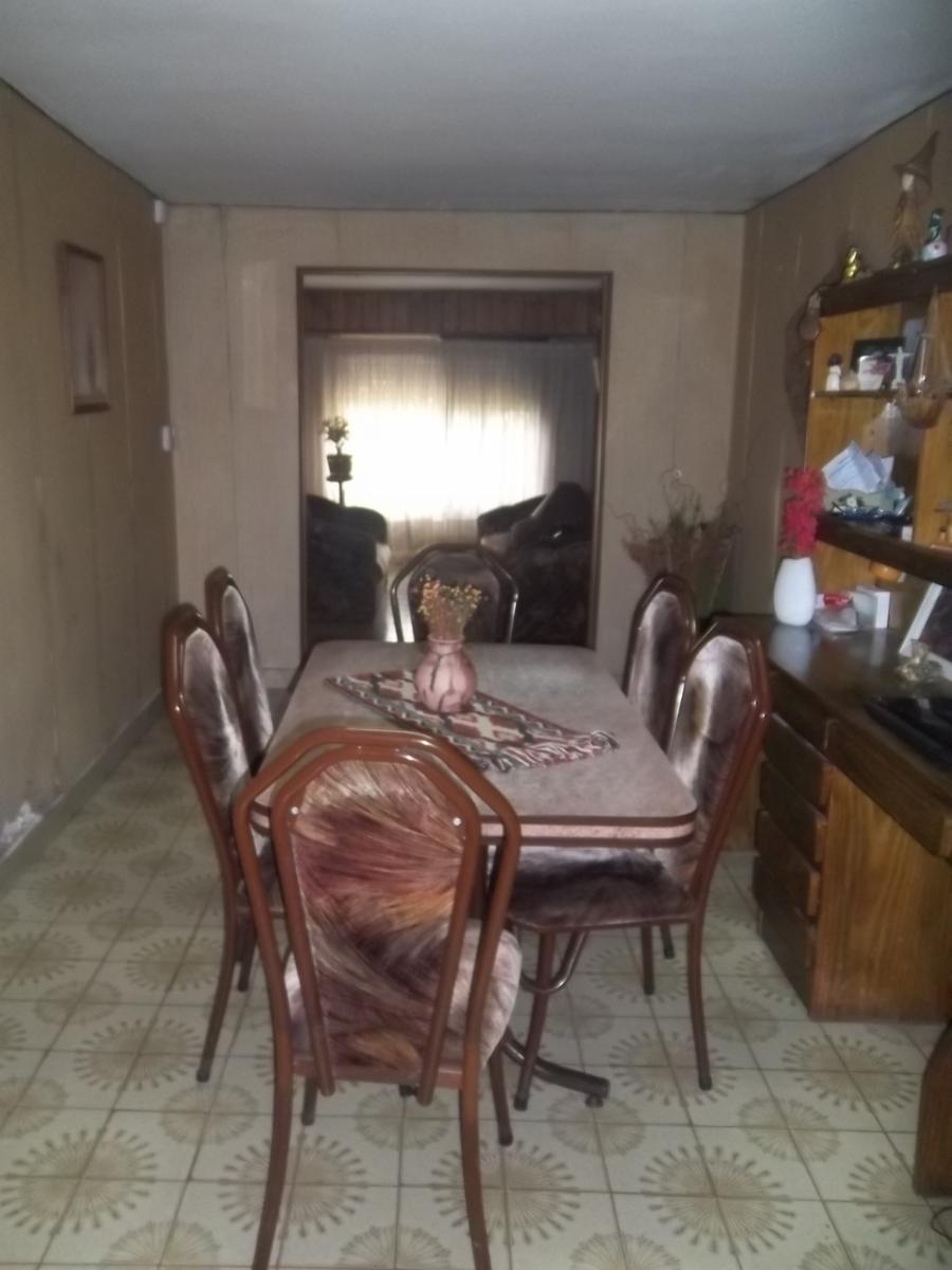 Villa Tesei: Amplia casa con parque y pileta. Escucha oferta — foto 10