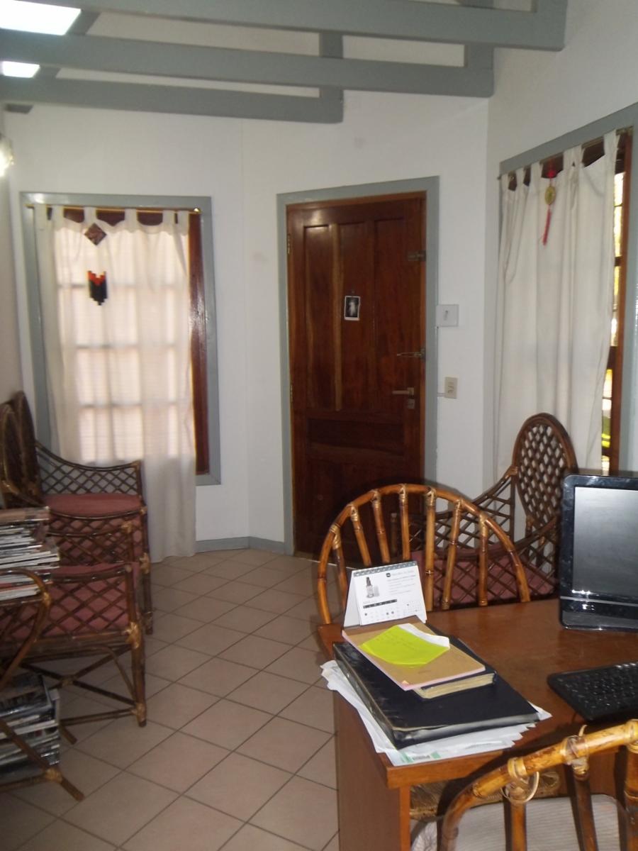 Parque Quirno: Amplia casa 6 ambientes. — foto 3