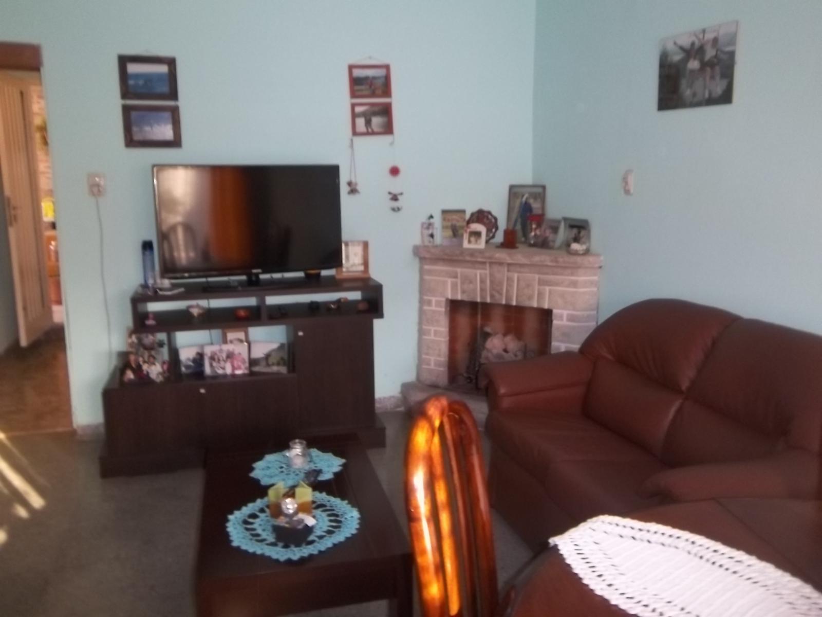 Villa Tesei: Amplia casa. Ideal dos familias. APTO CRÉDITO. — foto 2