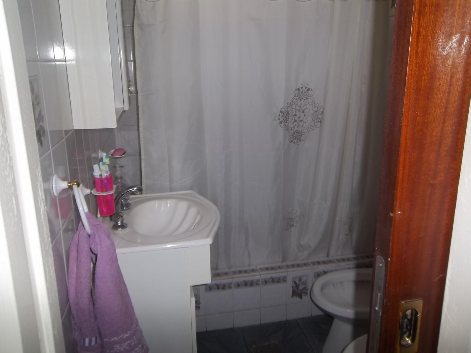 Villa Tesei: Amplia casa. Ideal dos familias. APTO CRÉDITO. — foto 3
