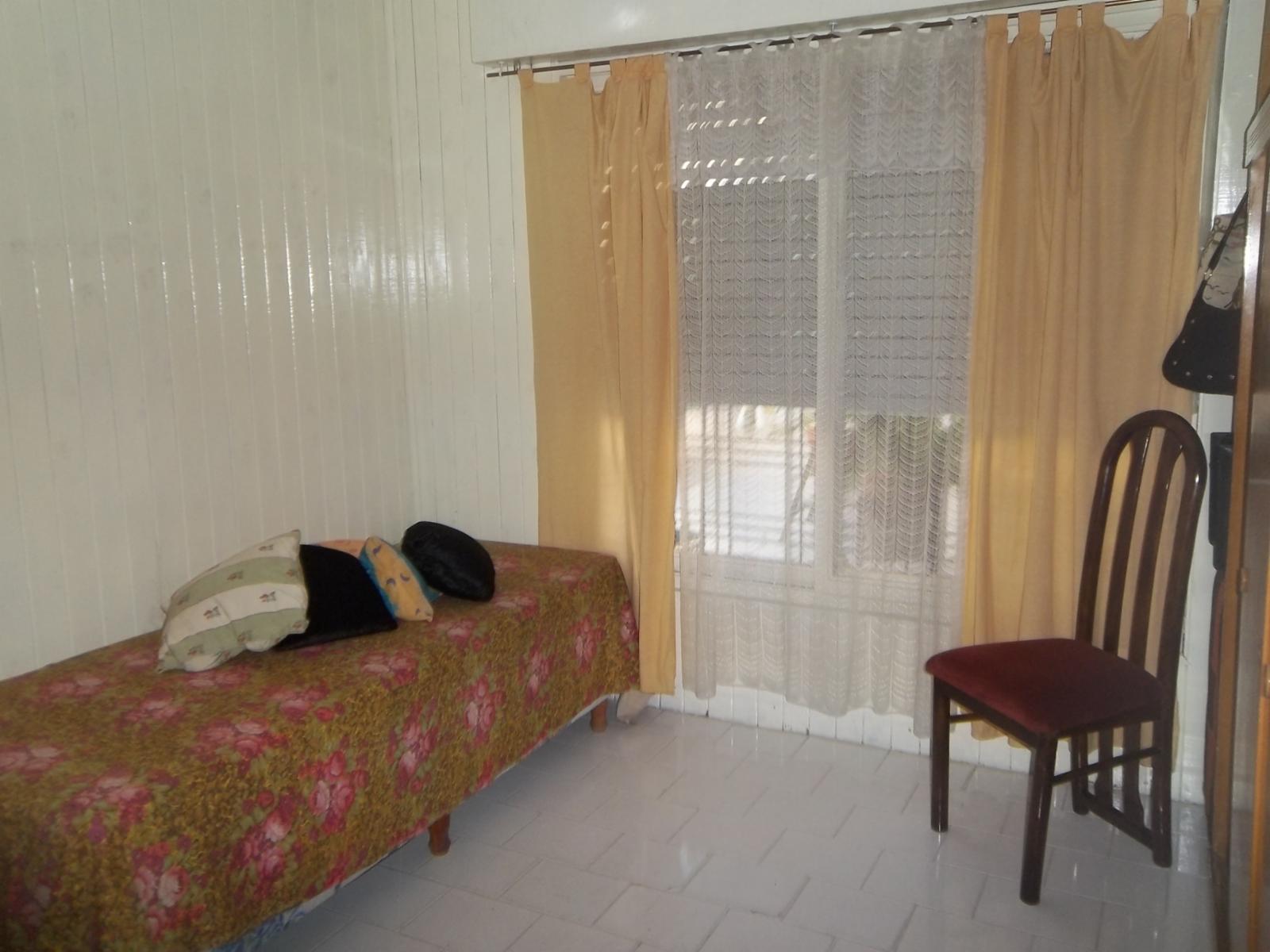 Villa Tesei: Amplia casa. Ideal dos familias. APTO CRÉDITO. — foto 4