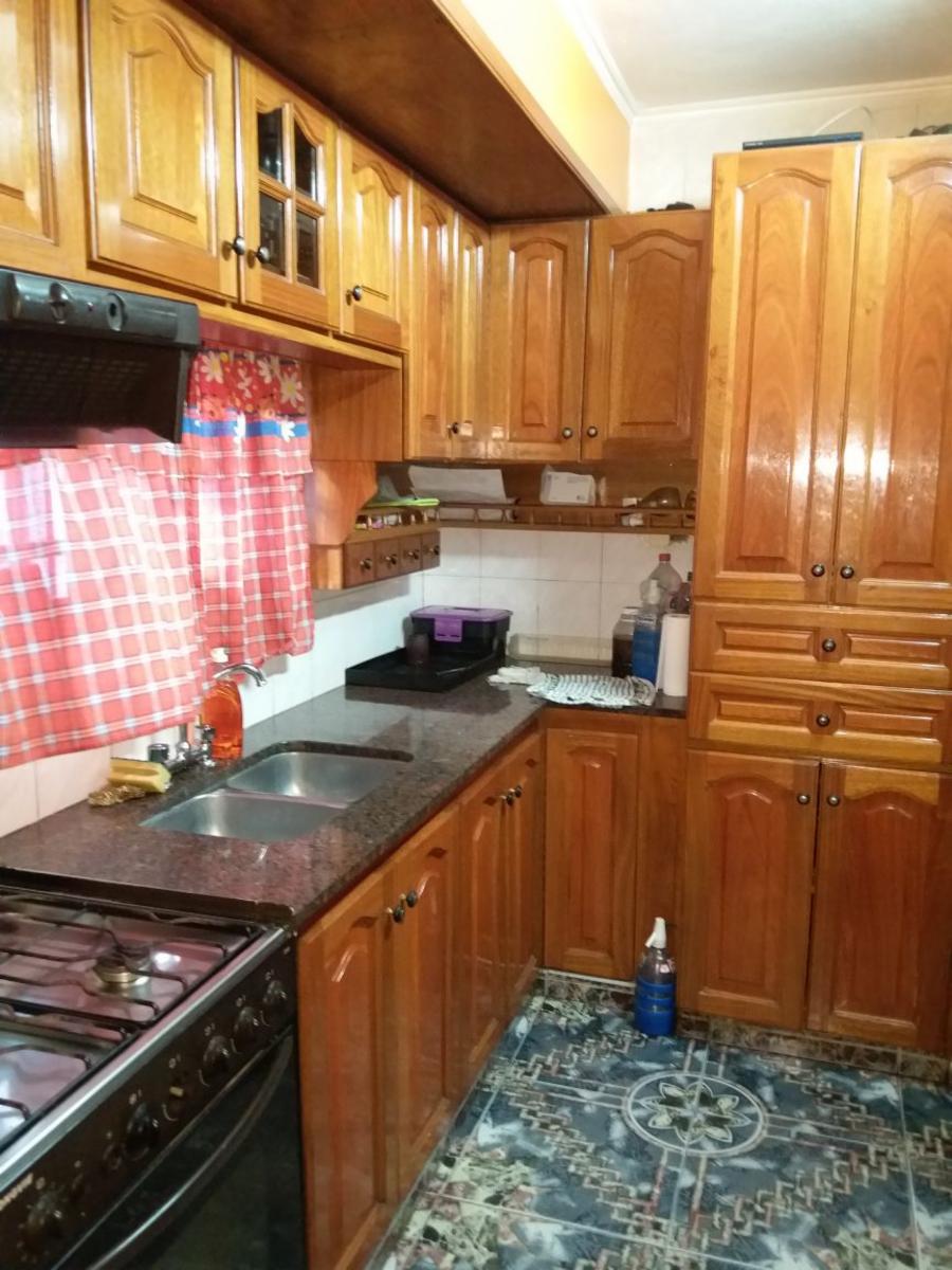 Excelente oportunidad...impecable chalet.