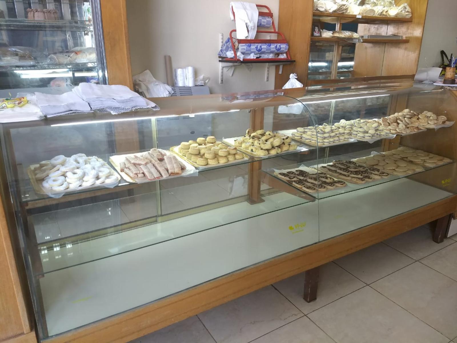 Panadería y confitería. Ituzaingo centro lado norte. Tamaño 7x20 — foto 5
