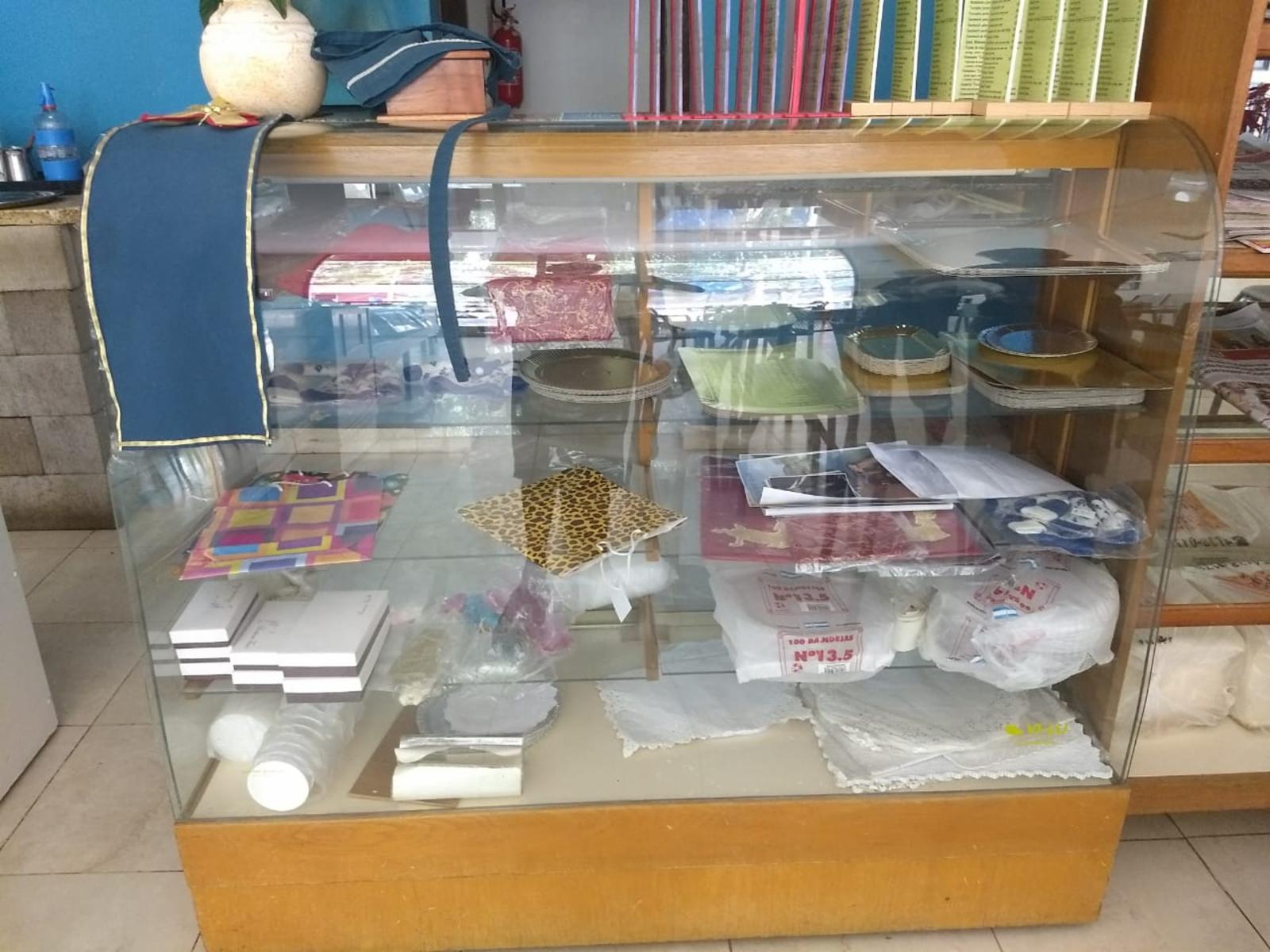 Panadería y confitería. Ituzaingo centro lado norte. Tamaño 7x20 — foto 9