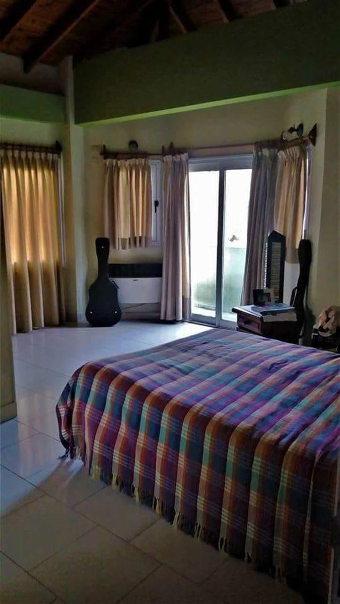 Impecable chalet en barrio cerrado — foto 5