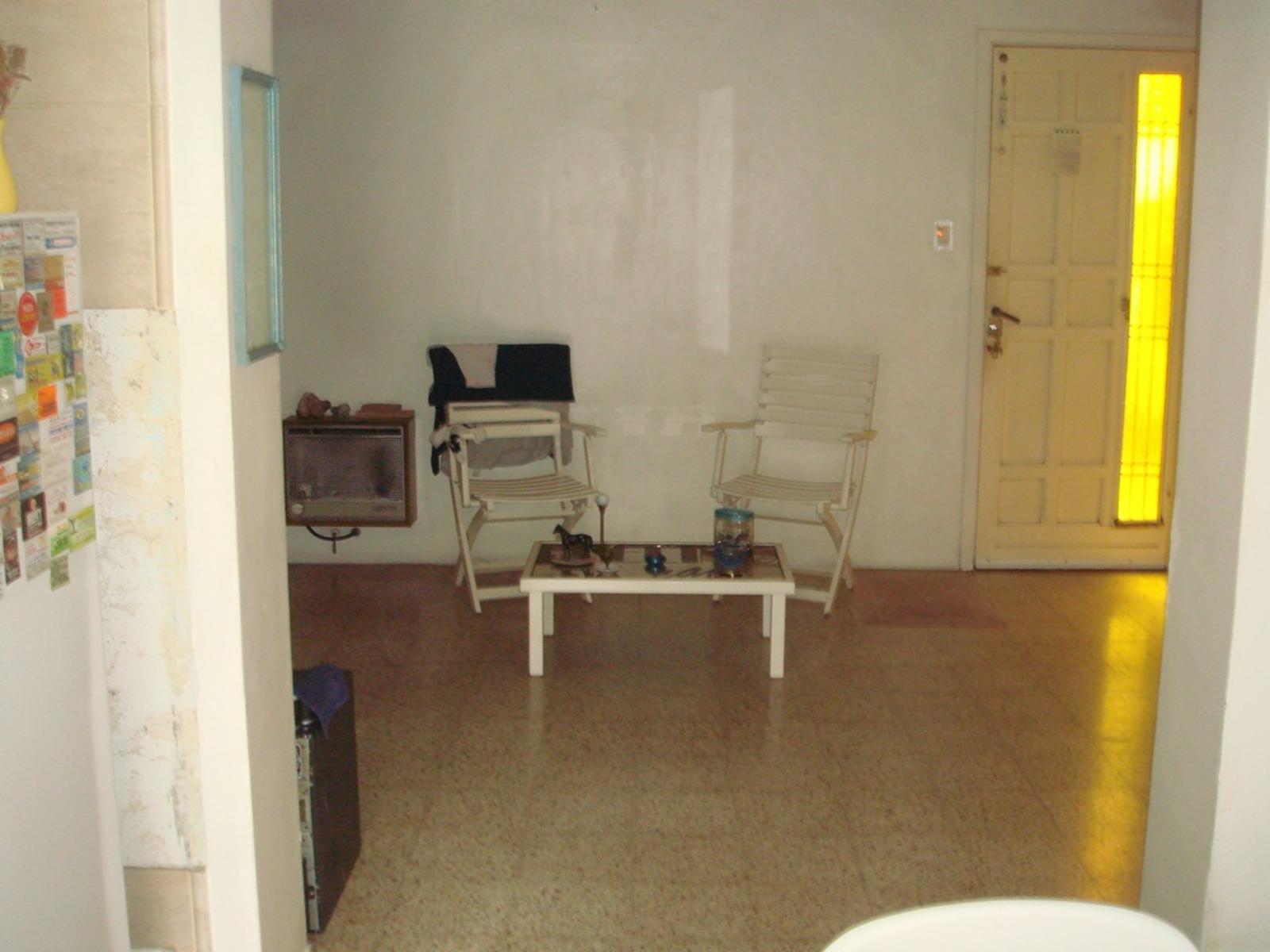 Casa 4 ambientes. Ideal 2 familias. — foto 3