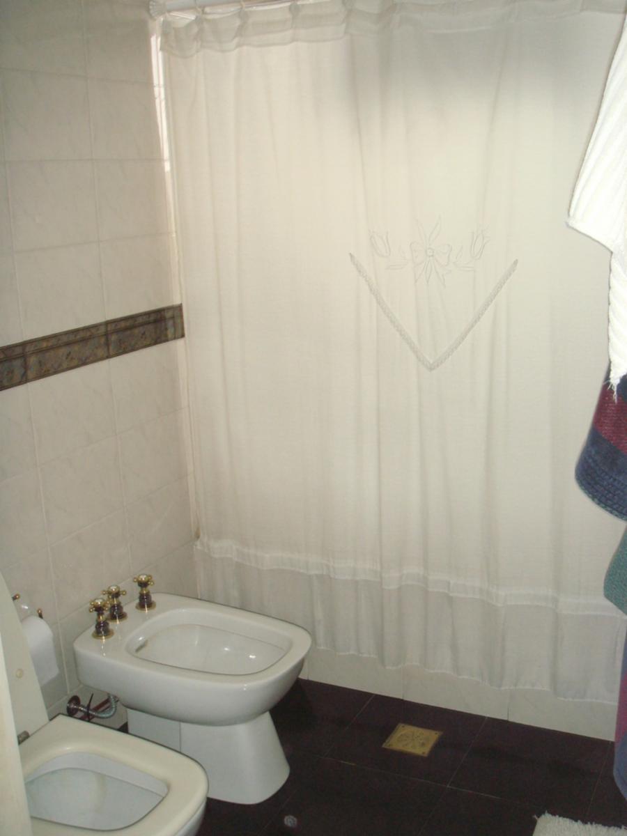 Casa 4 ambientes. Ideal 2 familias. — foto 10