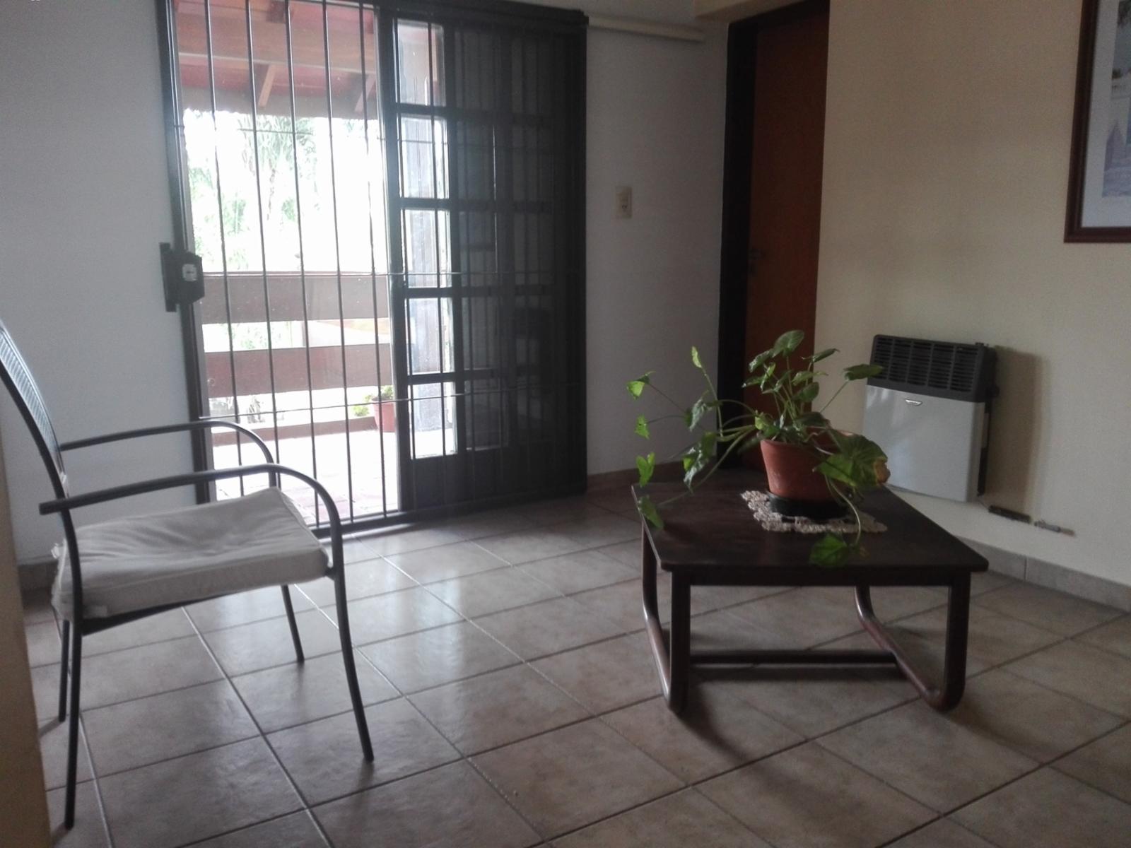 Hermoso chalet de 5 ambientes en 2 plantas. — foto 10