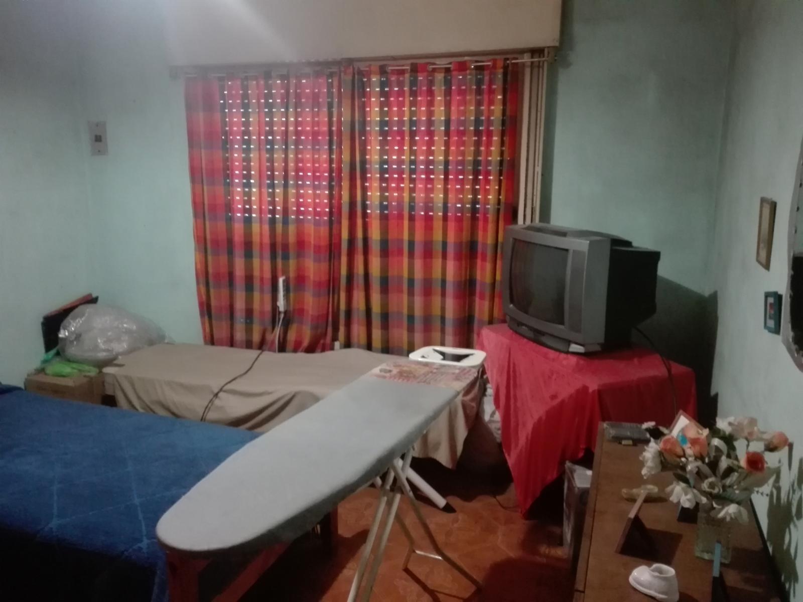 Castelar norte. Dos casas separadas de 3 ambientes cada una. Ideal 2 familias. — foto 8