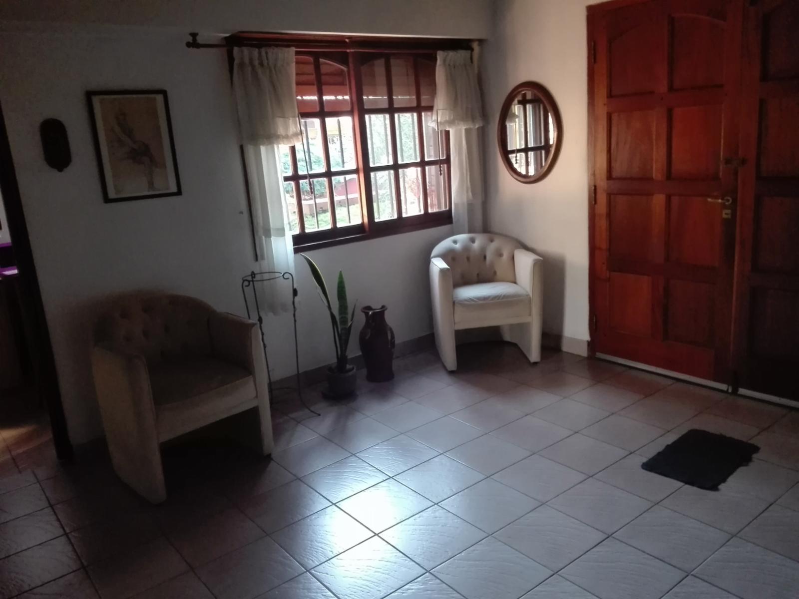 Espectacular casa quinta sobre 1600M2. De parque con quincho y piscina — foto 15