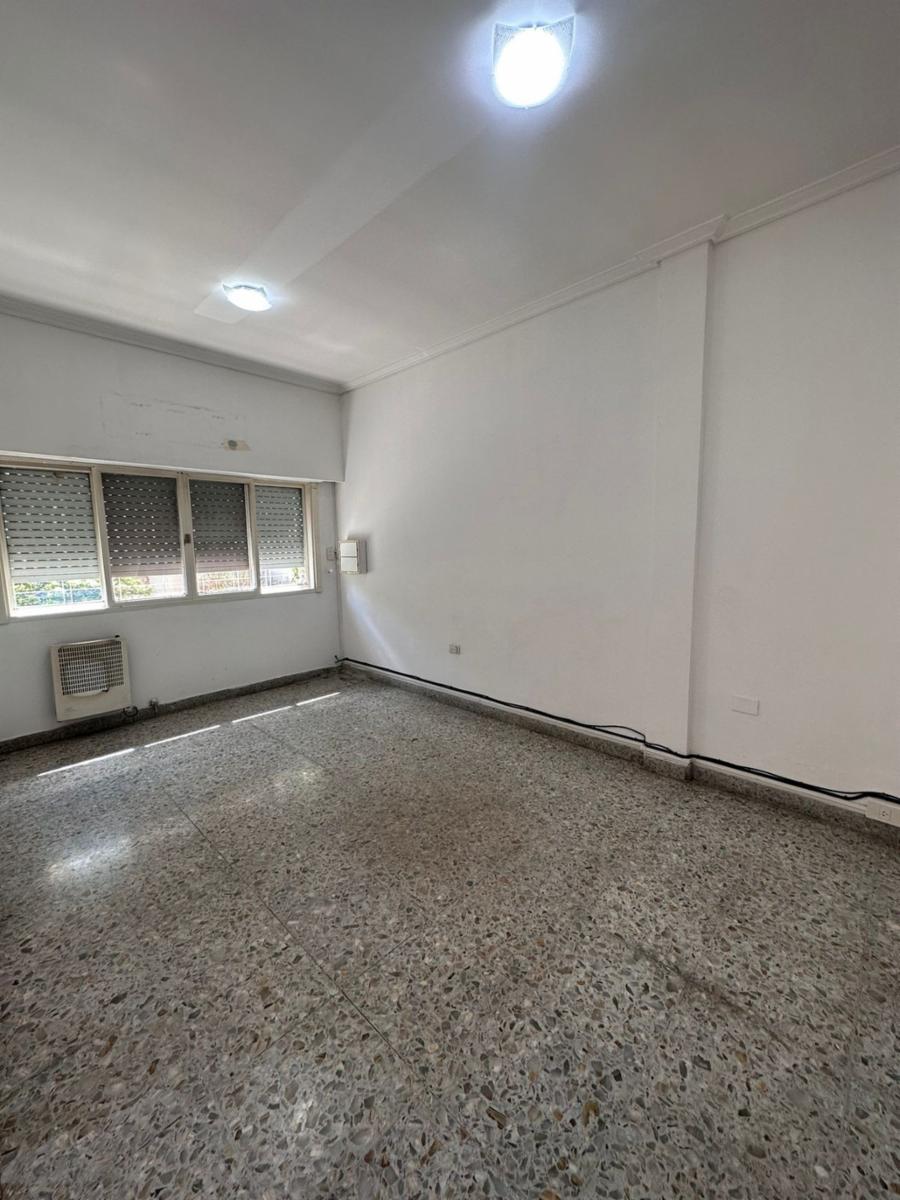 VENTA IMPORTANTE PROPIEDAD EN BARRIO INGLES — foto 8