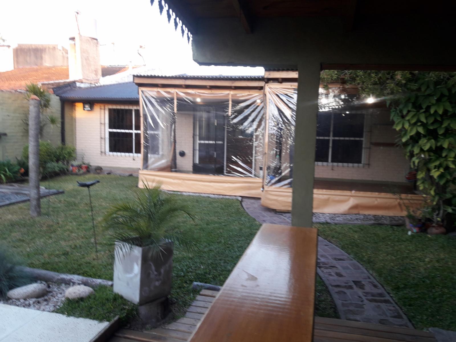 Casa de 4 AMB tipo chale EN IMPECABLE ESTADO. — foto 13