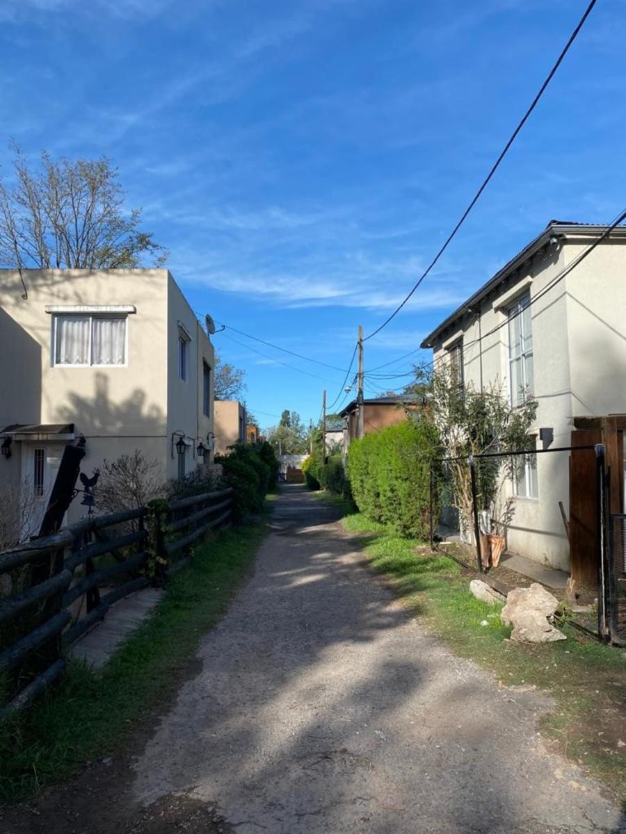 VENTA IMPECABLE DUPLEX EN BARRIO CERRADO — foto 4