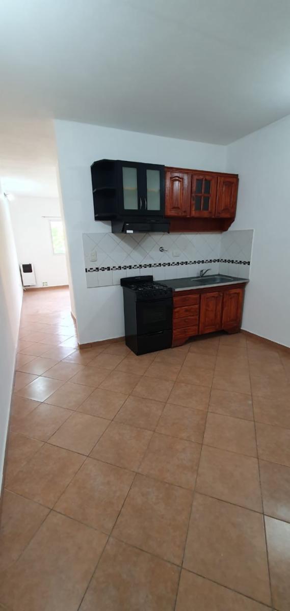 ALQUILER DPTO 2 AMBIENTES - 6