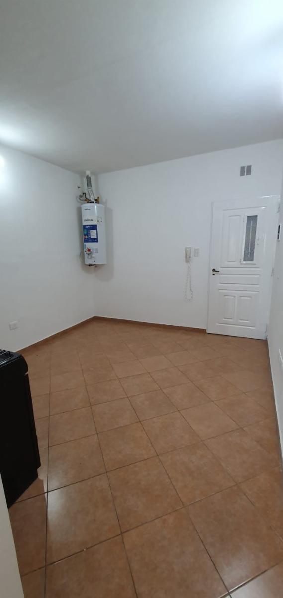 ALQUILER DPTO 2 AMBIENTES - 8