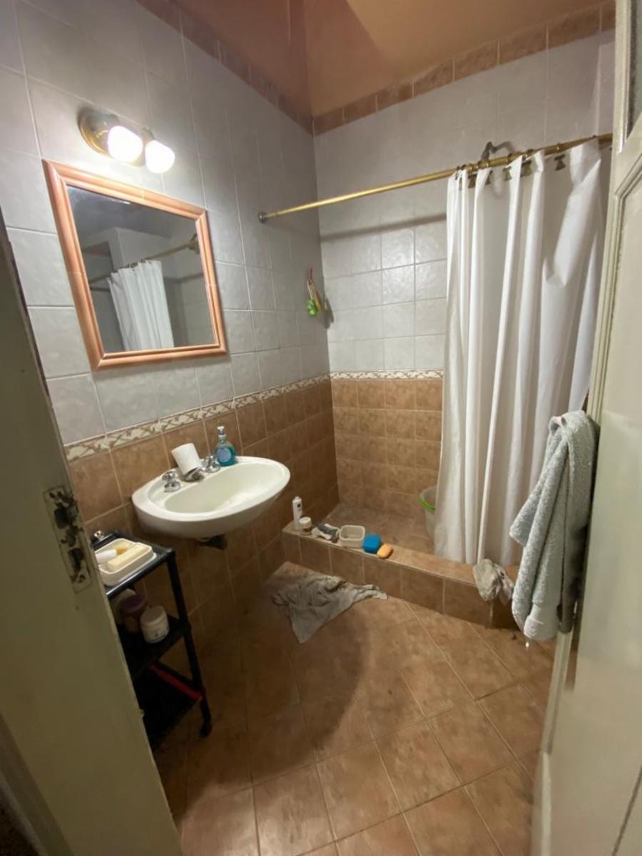 VENTA DE IMPORTE CASA EN LA ZONA DE FLORIDA OESTE. — foto 4