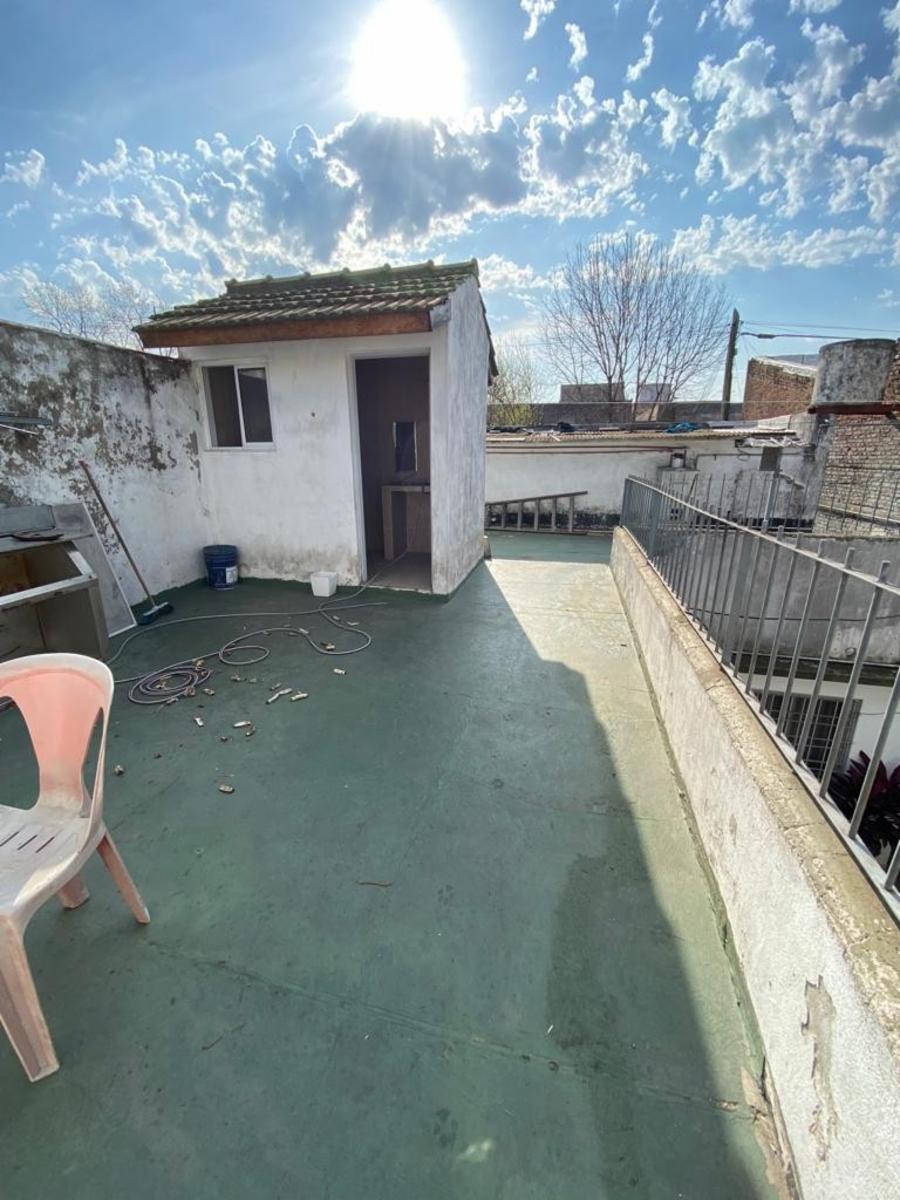 VENTA DE IMPORTE CASA EN LA ZONA DE FLORIDA OESTE. — foto 8