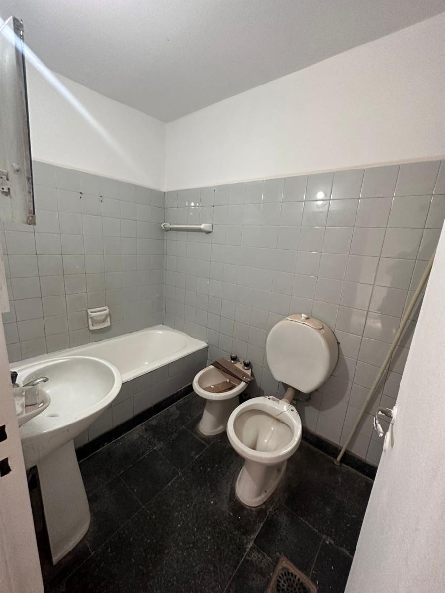VENTA DEPARTAMENTO DOS AMBIENTES. EXCELENTE UBICACION — foto 6