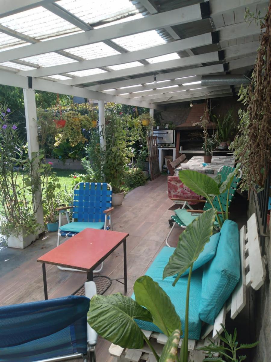 VENTA OPORTUNIDAD LOTE CON TRES PROPIEDADES. IDEAL VARIAS FAMILIAS — foto 7